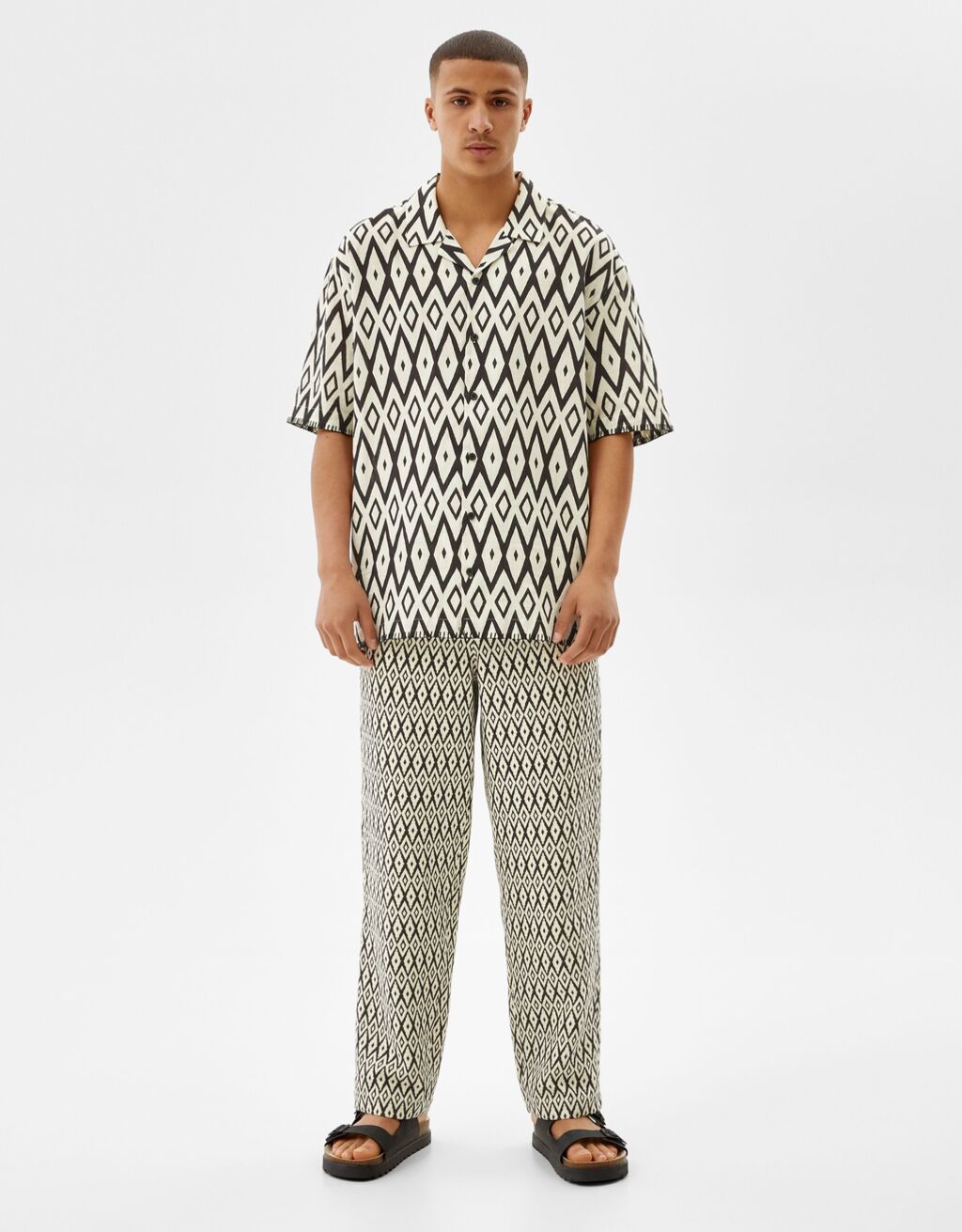 Shirt and trousers set