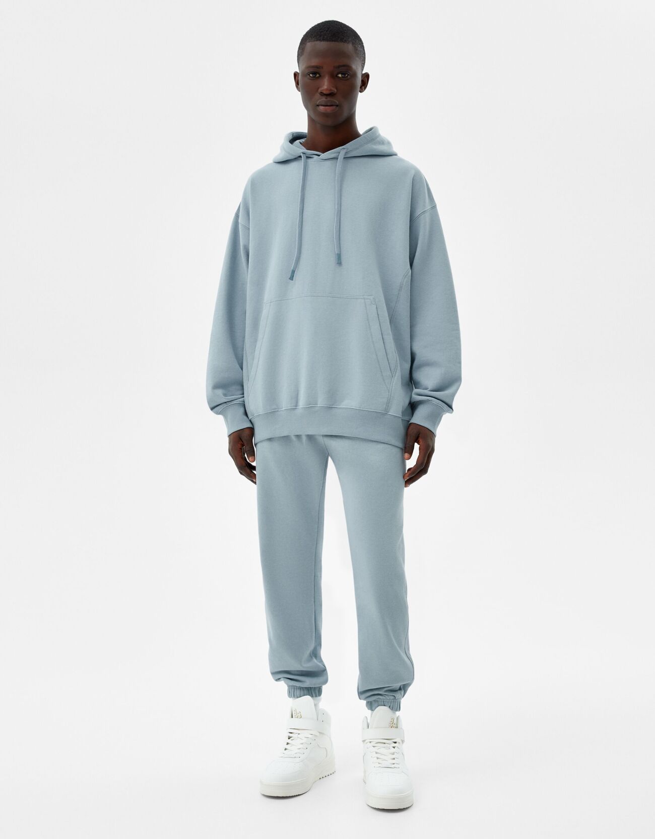 sweatshirts & sweatpants