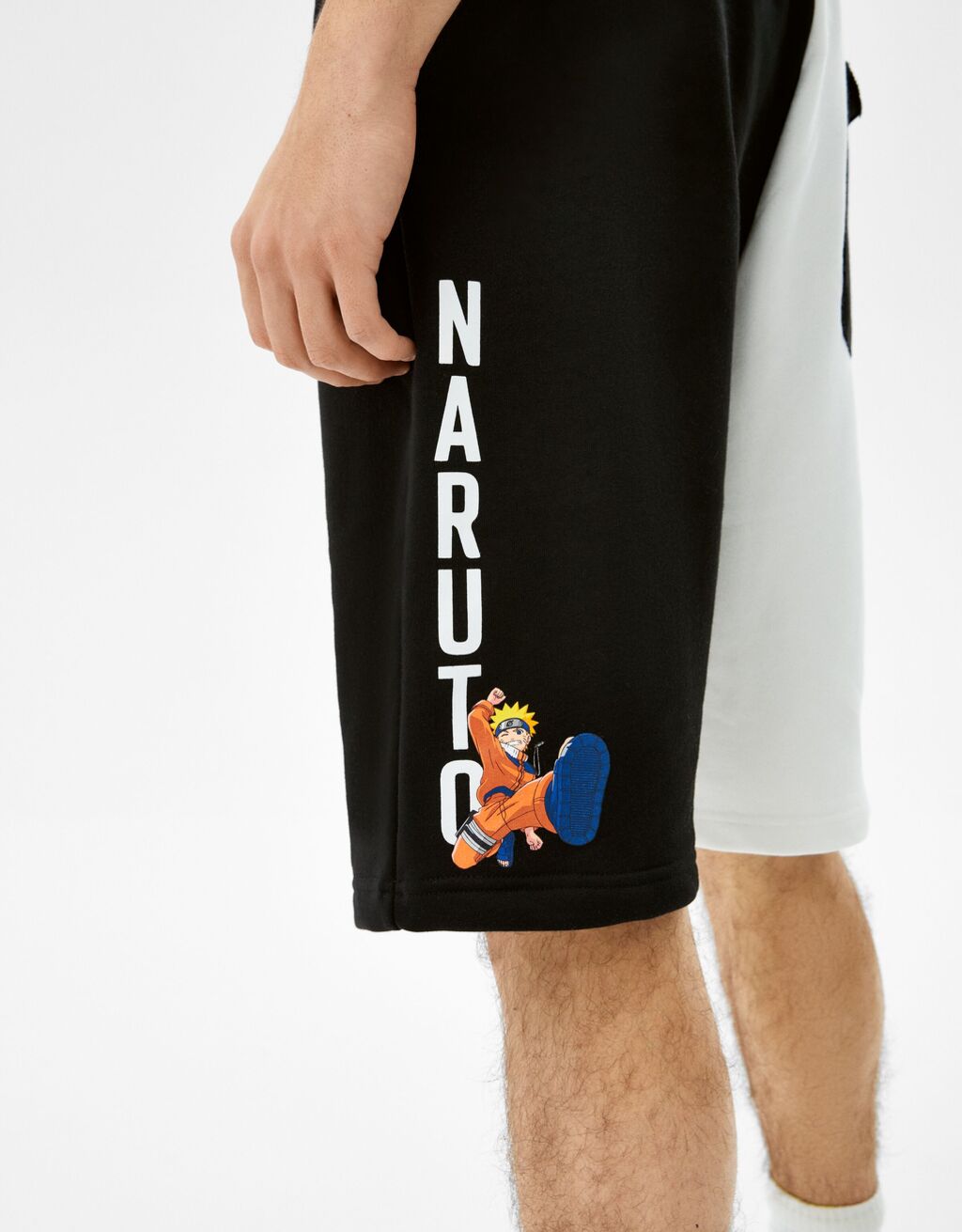 Set maglietta e bermuda Naruto - Twin sets - Uomo | Bershka