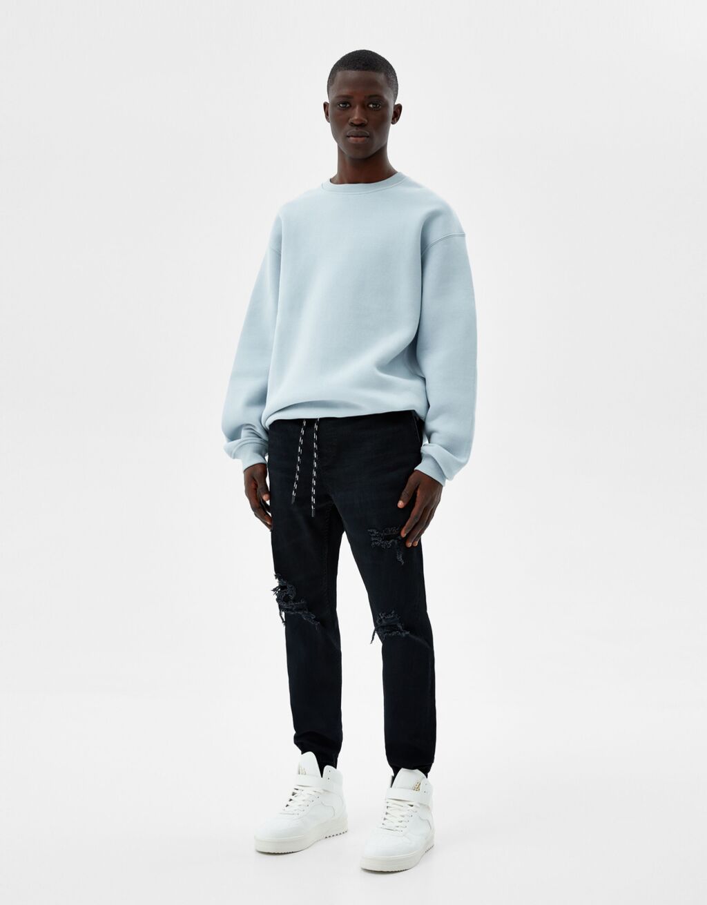 Jeans jogger rotos - Hombre | Bershka