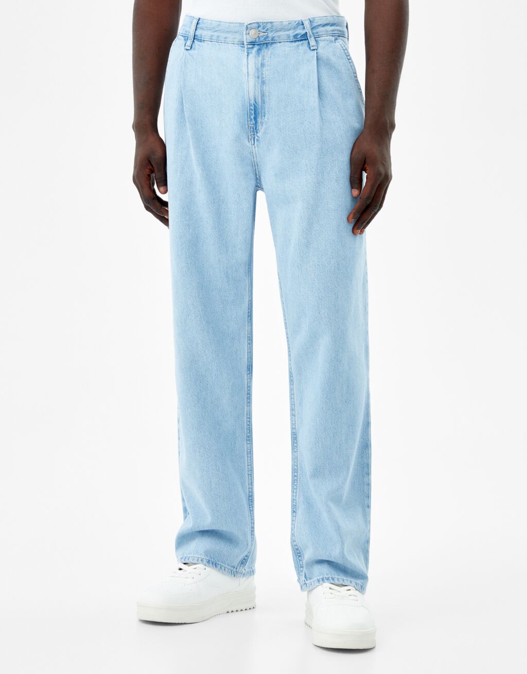 Wide-leg jeans with darts - Man | Bershka