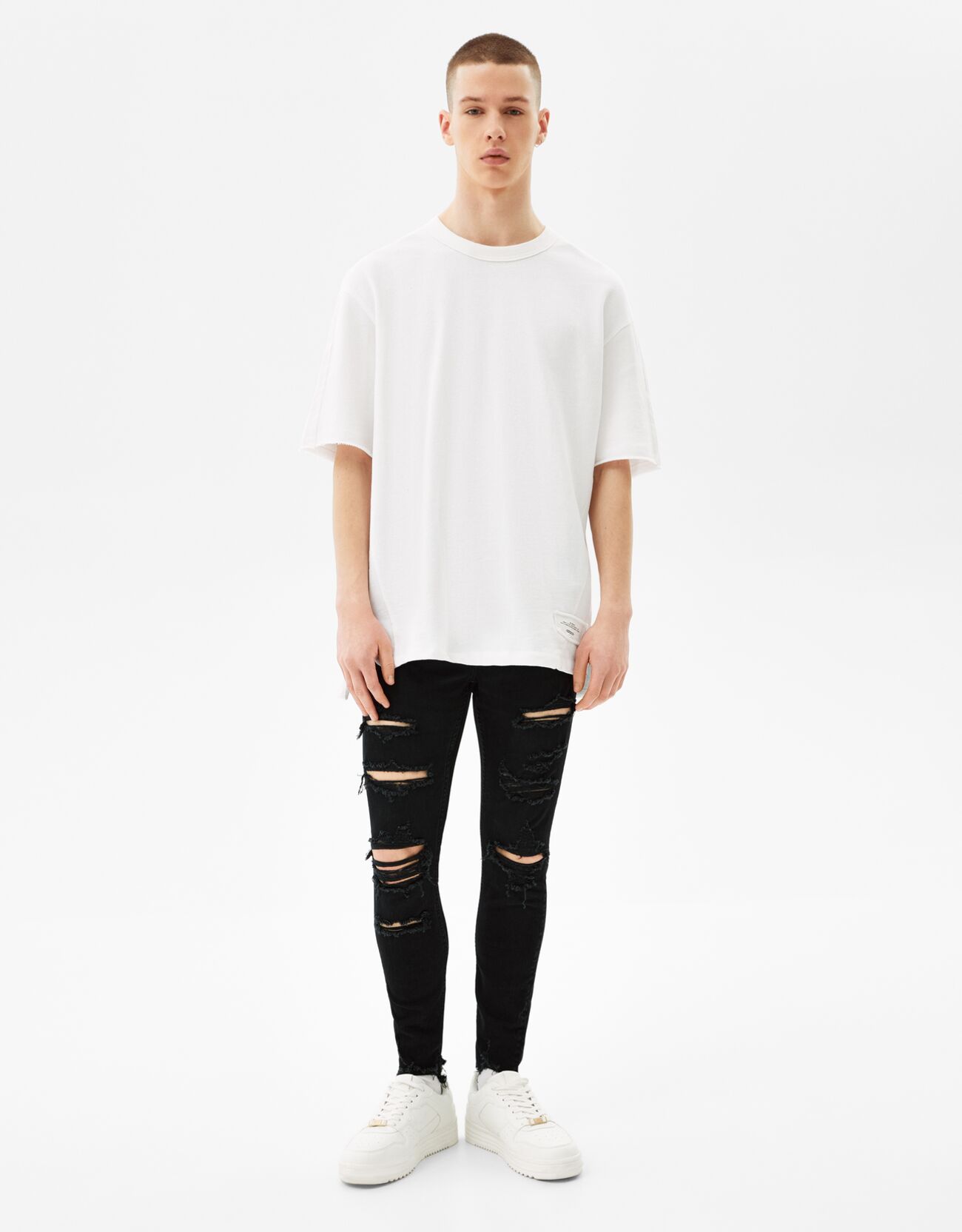 ripped jeans bershka