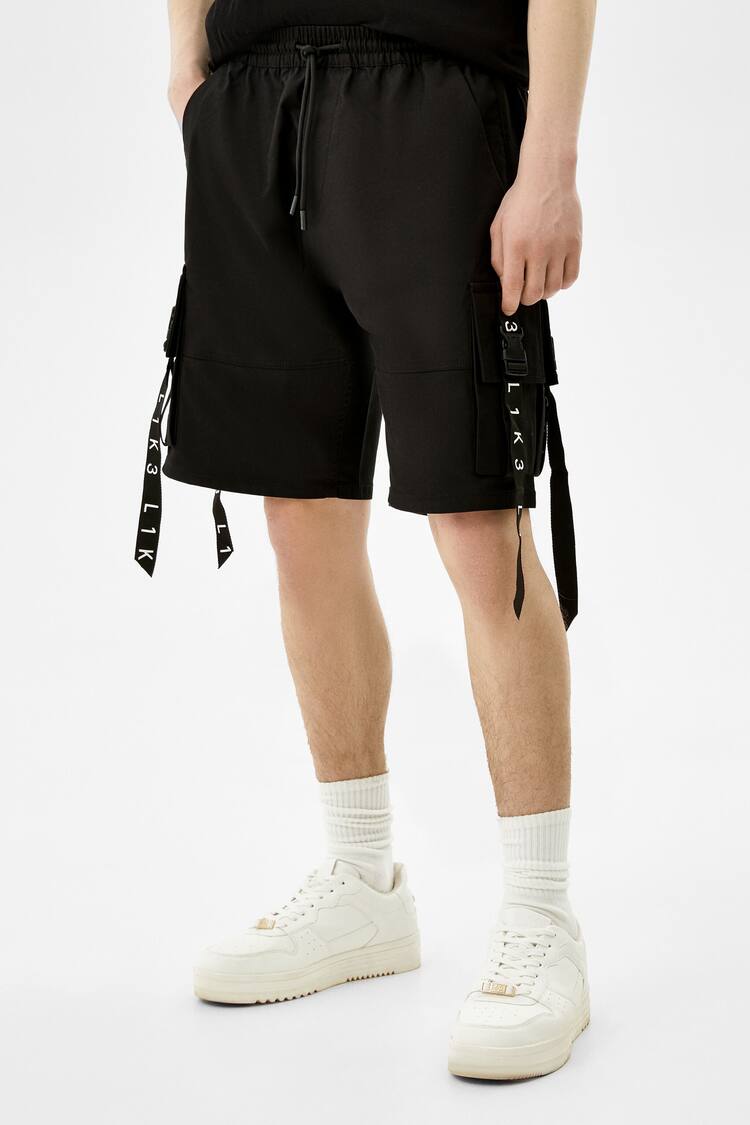 Cargo Bermuda shorts with straps