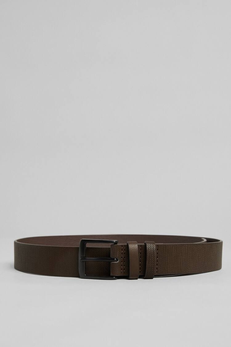 Textured faux leather belt