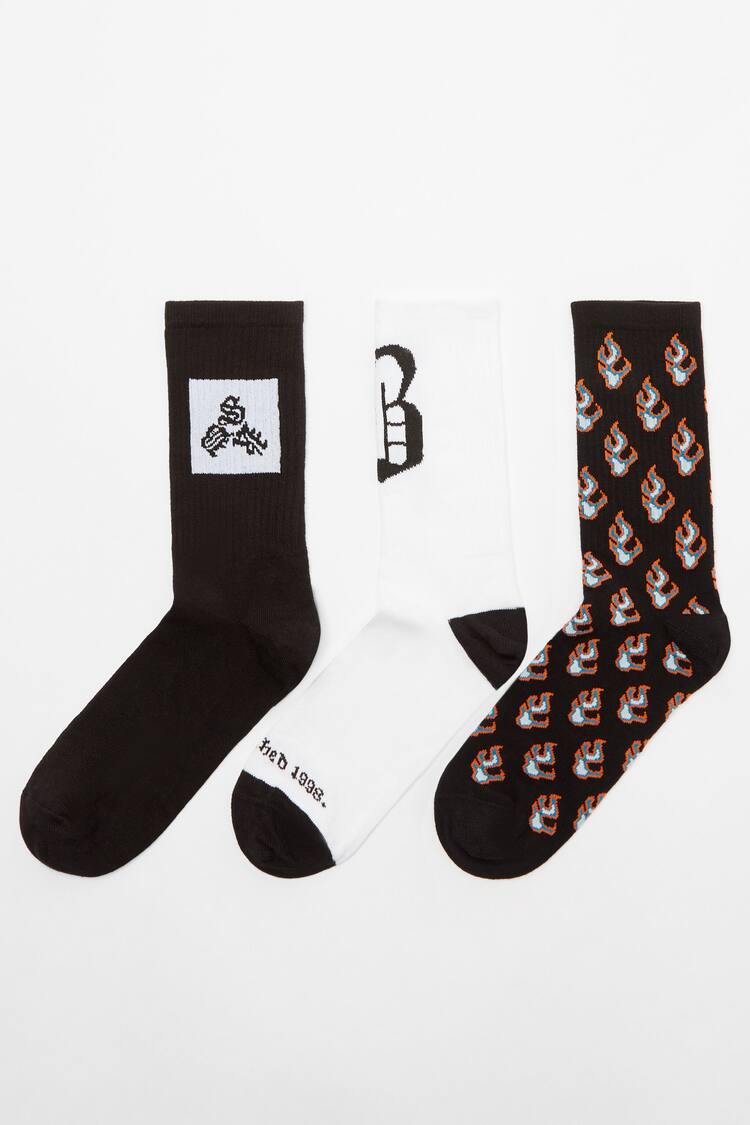 3-Pack of flame print socks
