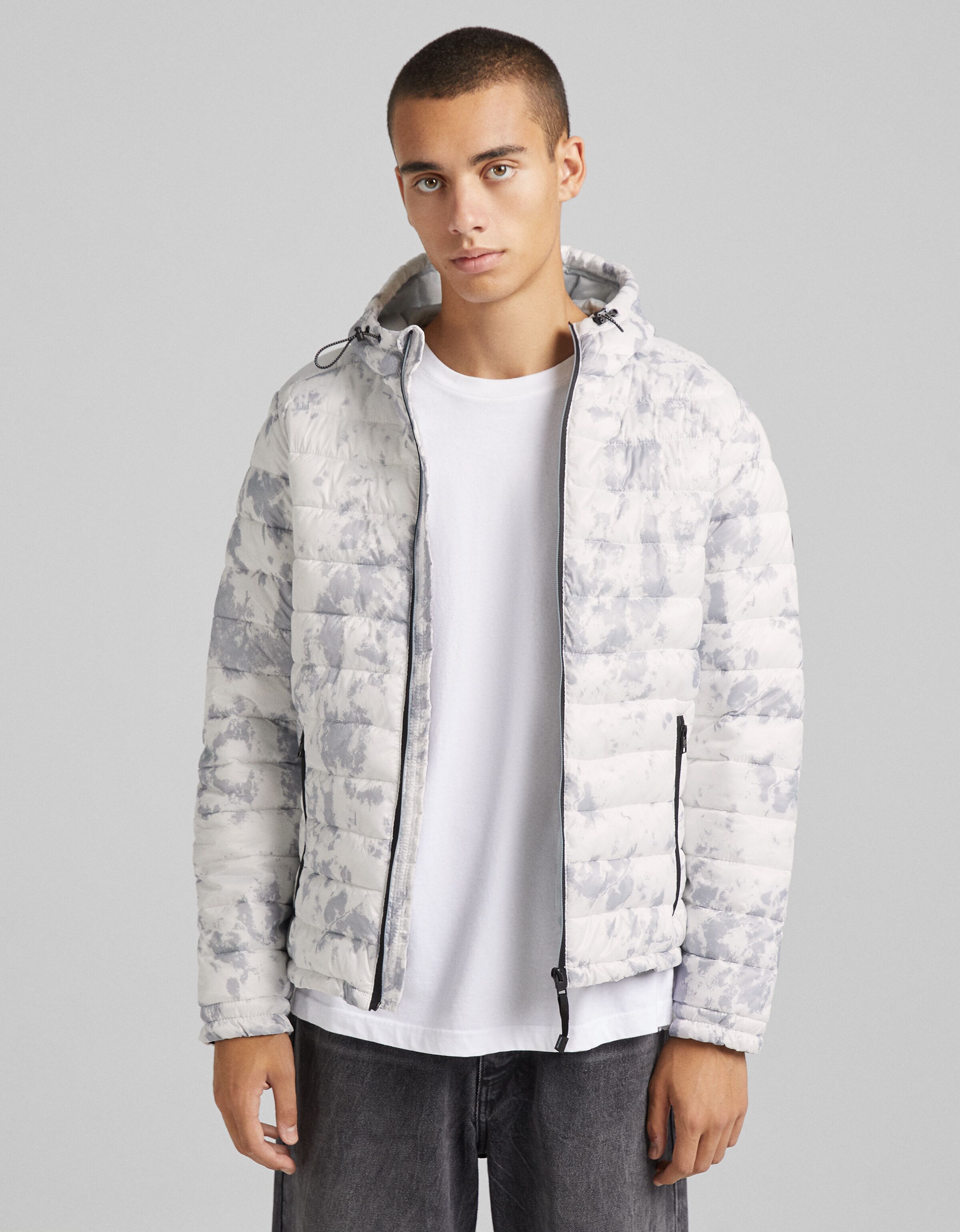 Cazadora acolchada ligera - Chamarras y abrigos - Hombre | Bershka