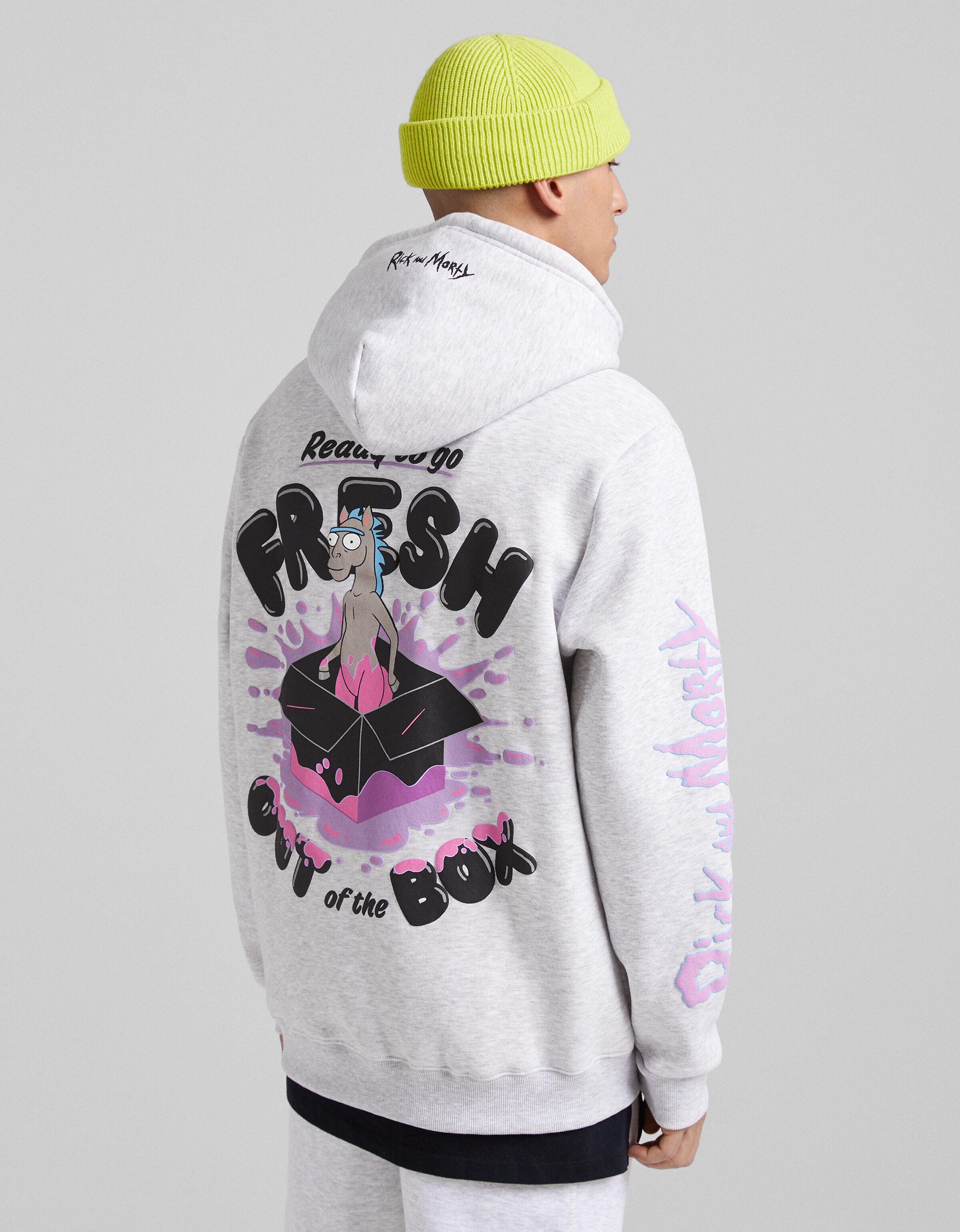 rick and morty sweatshirt bershka
