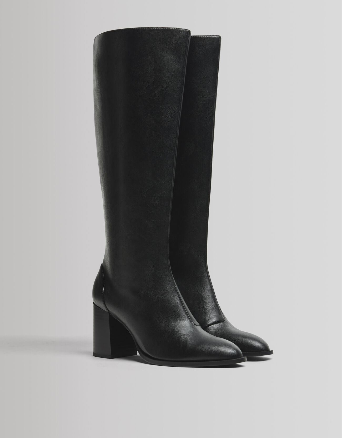 Block heel knee-high boots - Shoes 