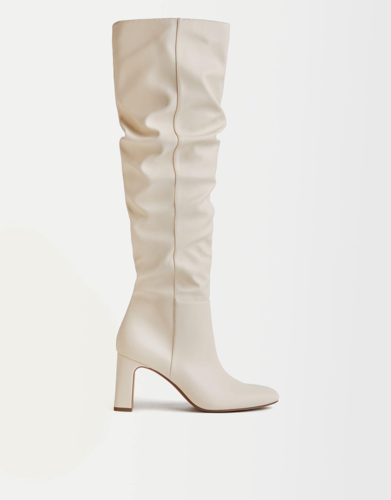 Bershka - Botas tacón arrugadas