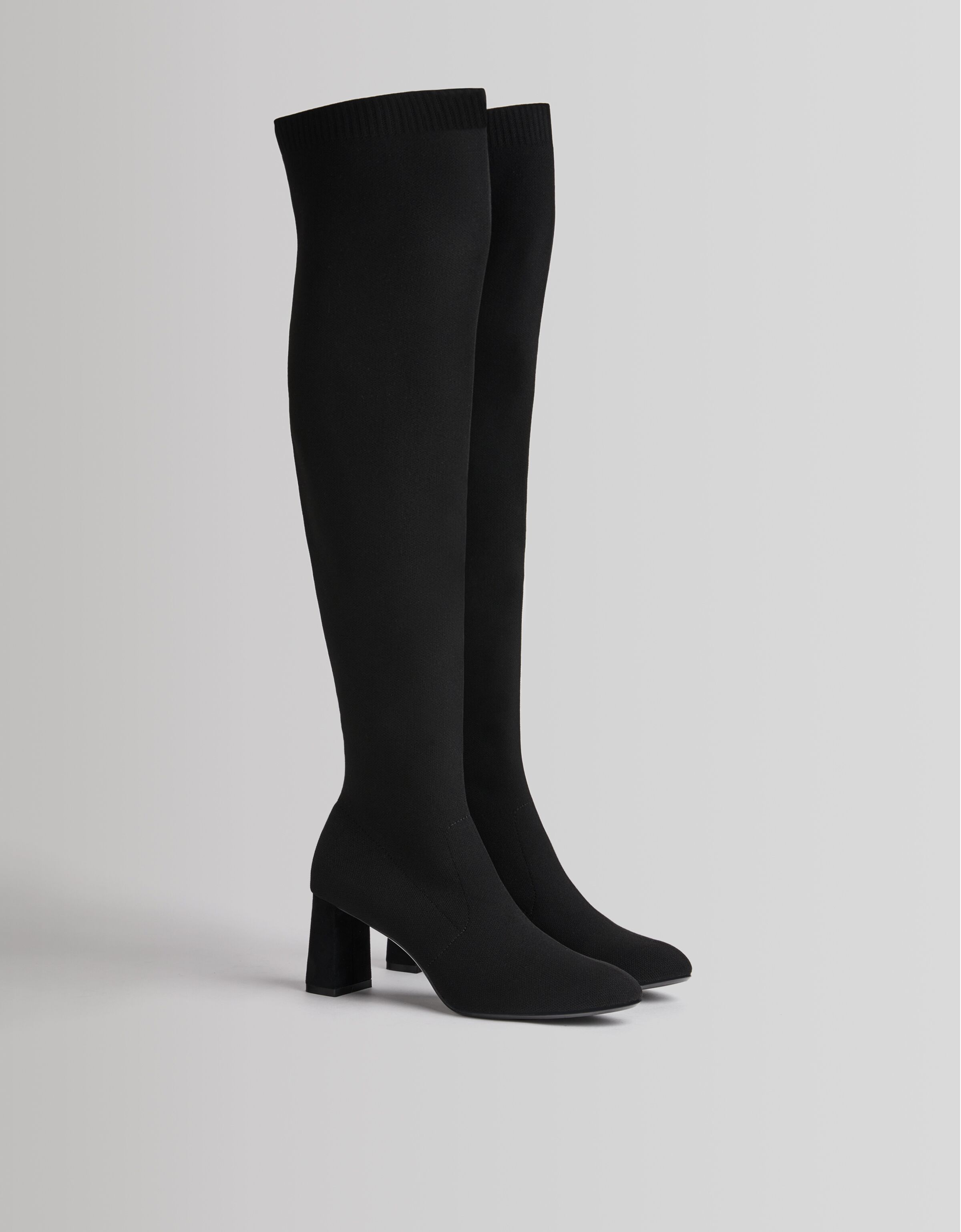 Botas XL tacón medio elásticas - Zapatos - Mujer | Bershka