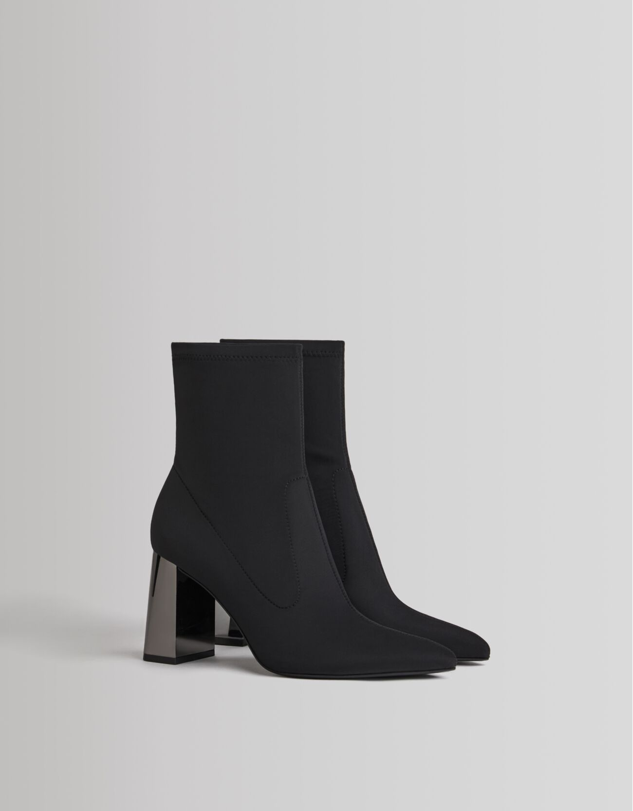 Bottines moulantes on sale