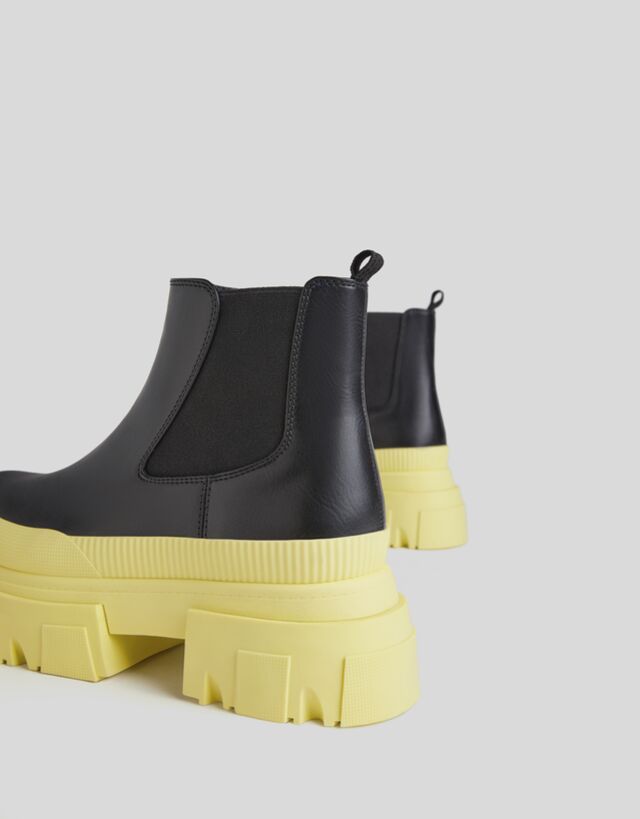 Scarpe Bershka autunno inverno 2020: Foto e Prezzi - Beautydea