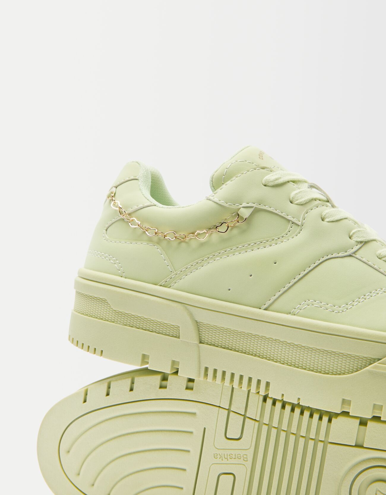 Bershka - Zapatillas plataforma monocolor