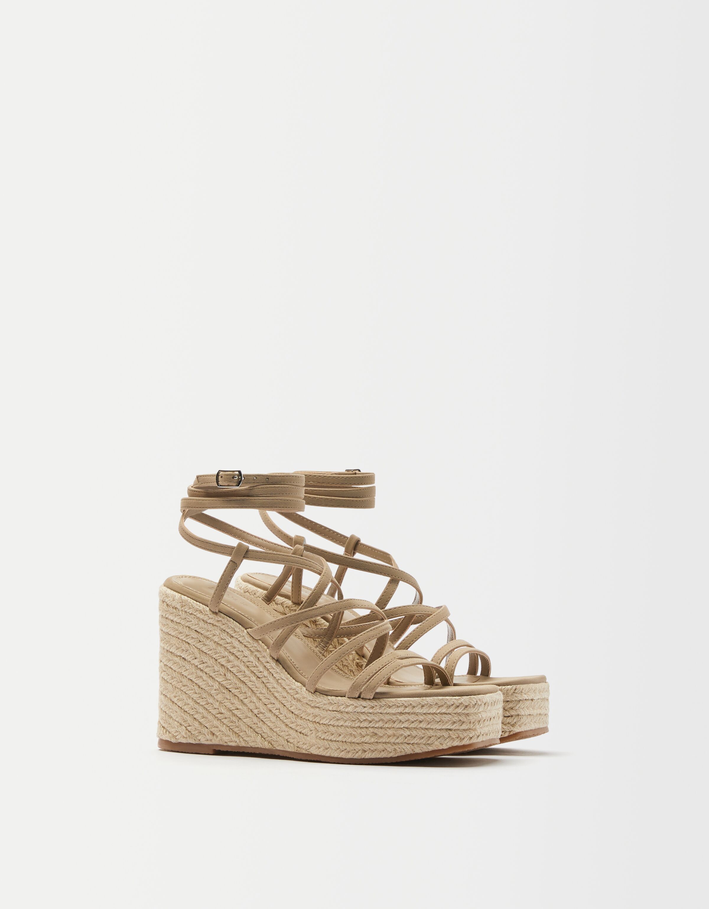 Sandalia cuña yute tiras - Mujer | Bershka