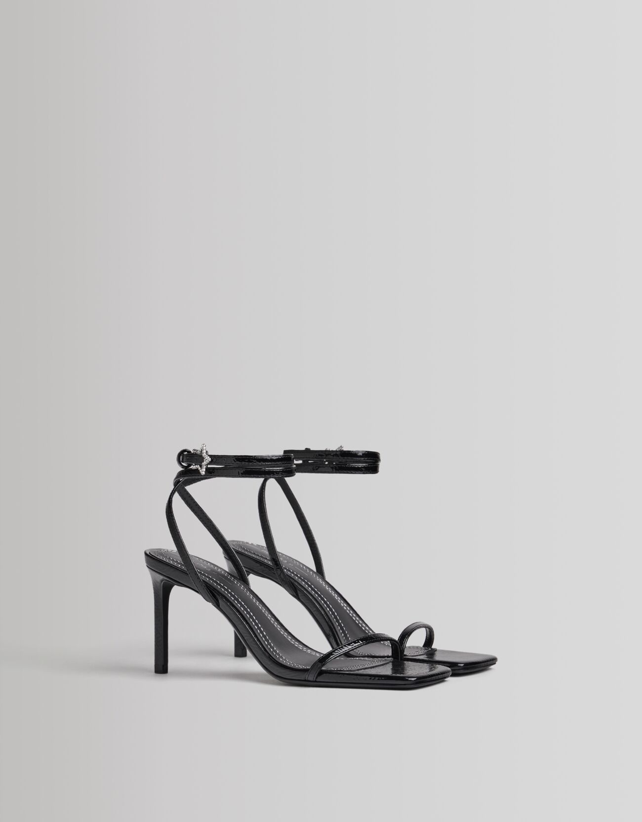 Sandalia tacón joya - Ver todo - Mujer | Bershka