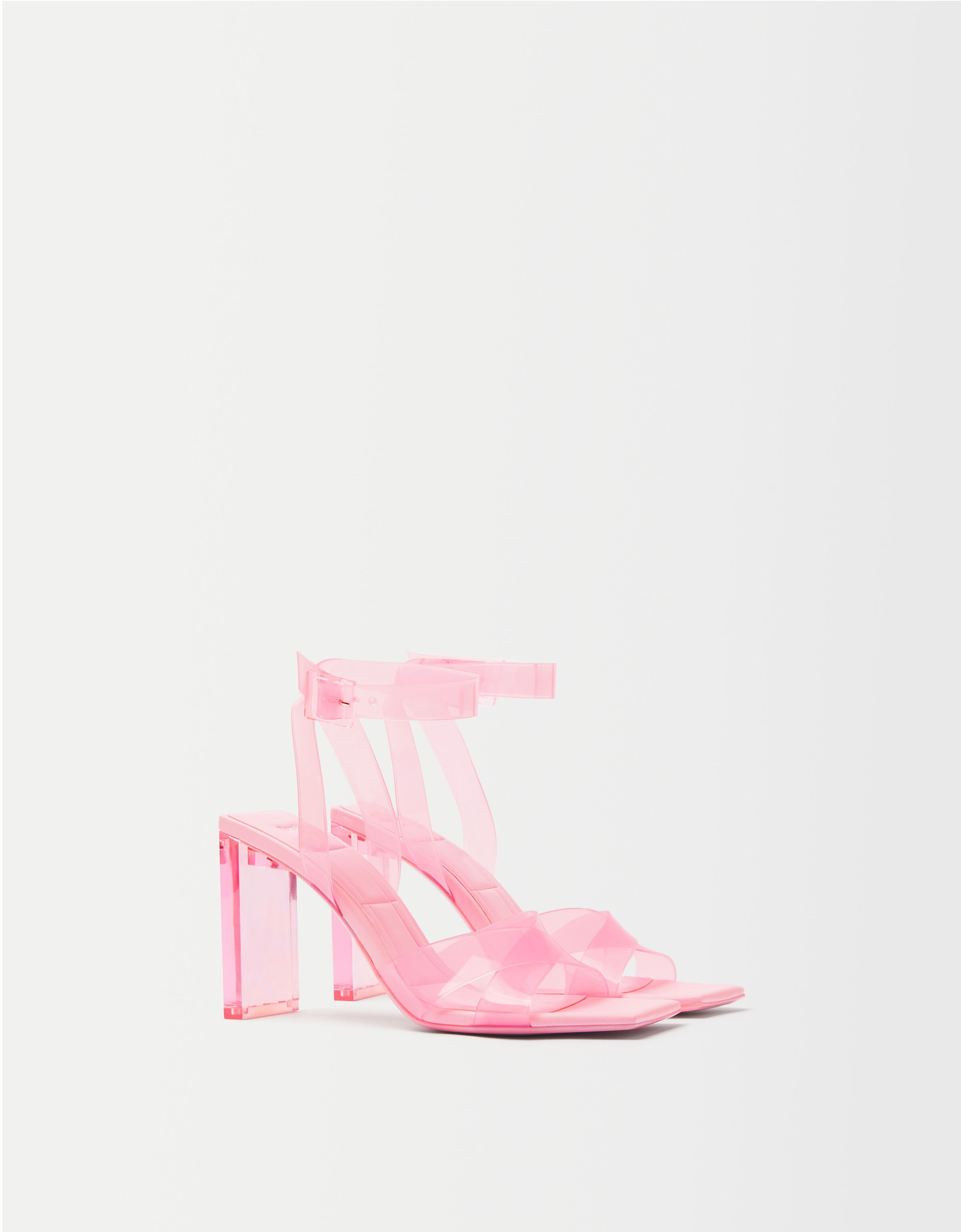 Vinyl sandals with methacrylate heels 