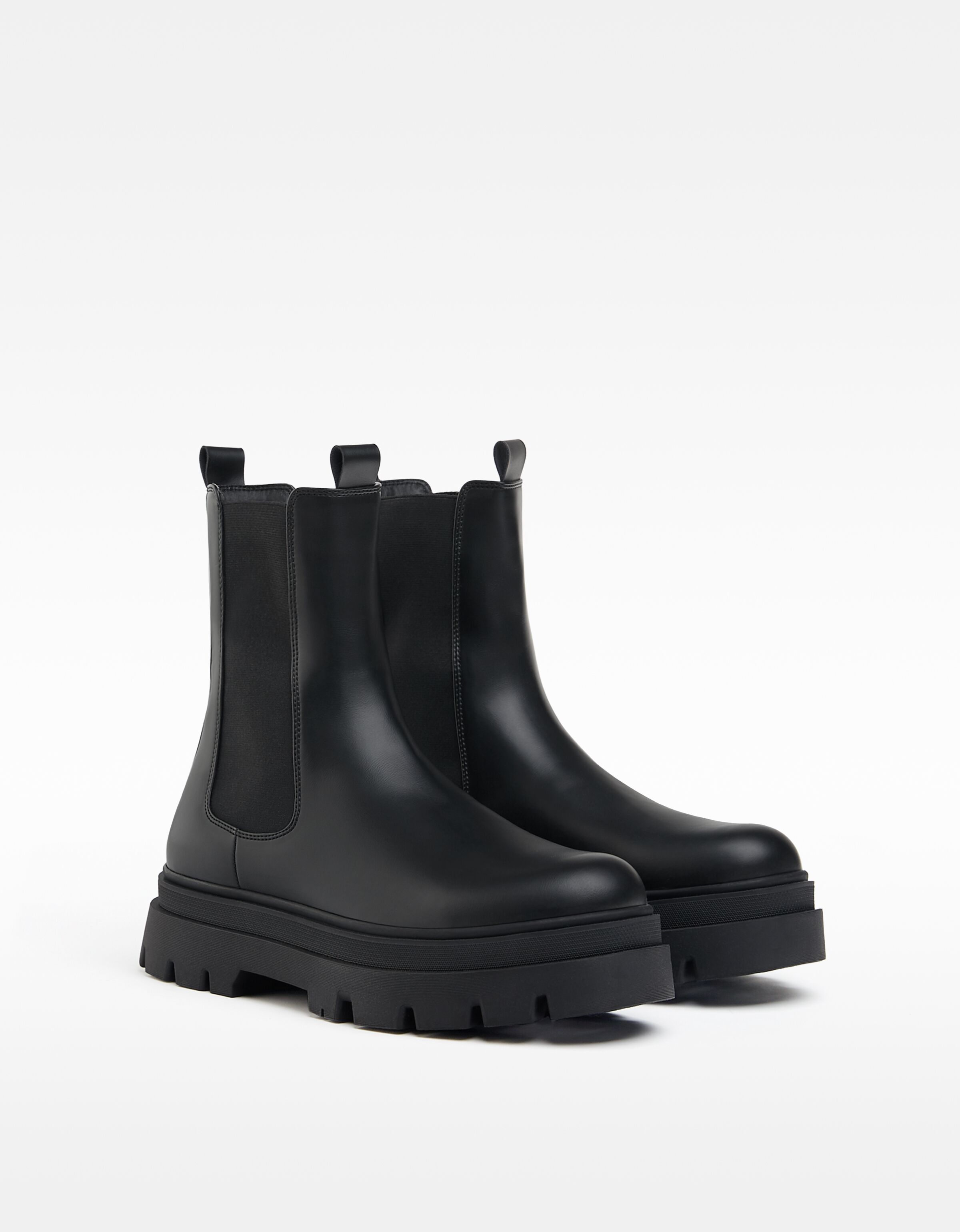 elastic chelsea boots