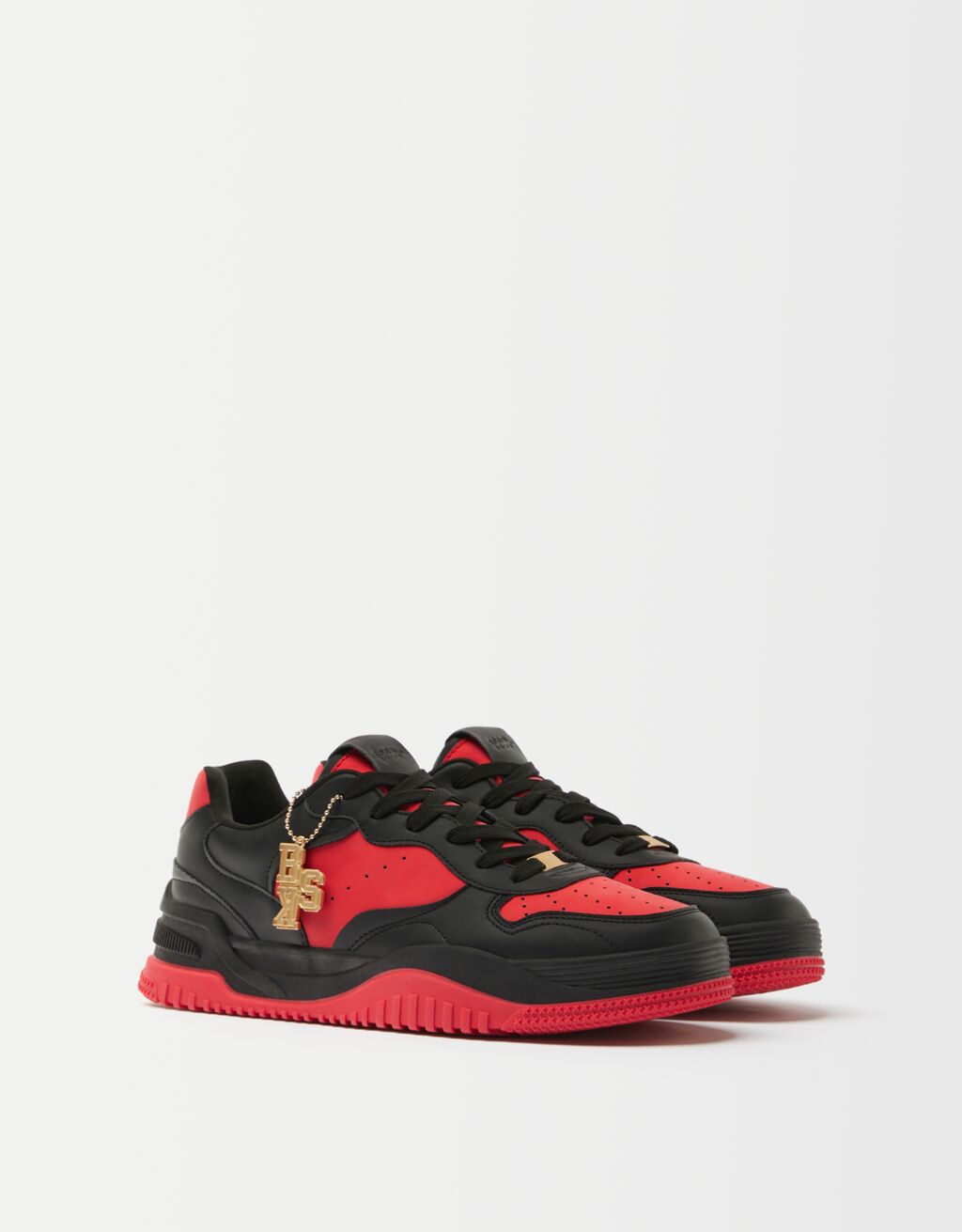 Sneakers con portachiavi BSK da uomo. - Scarpe - Uomo | Bershka