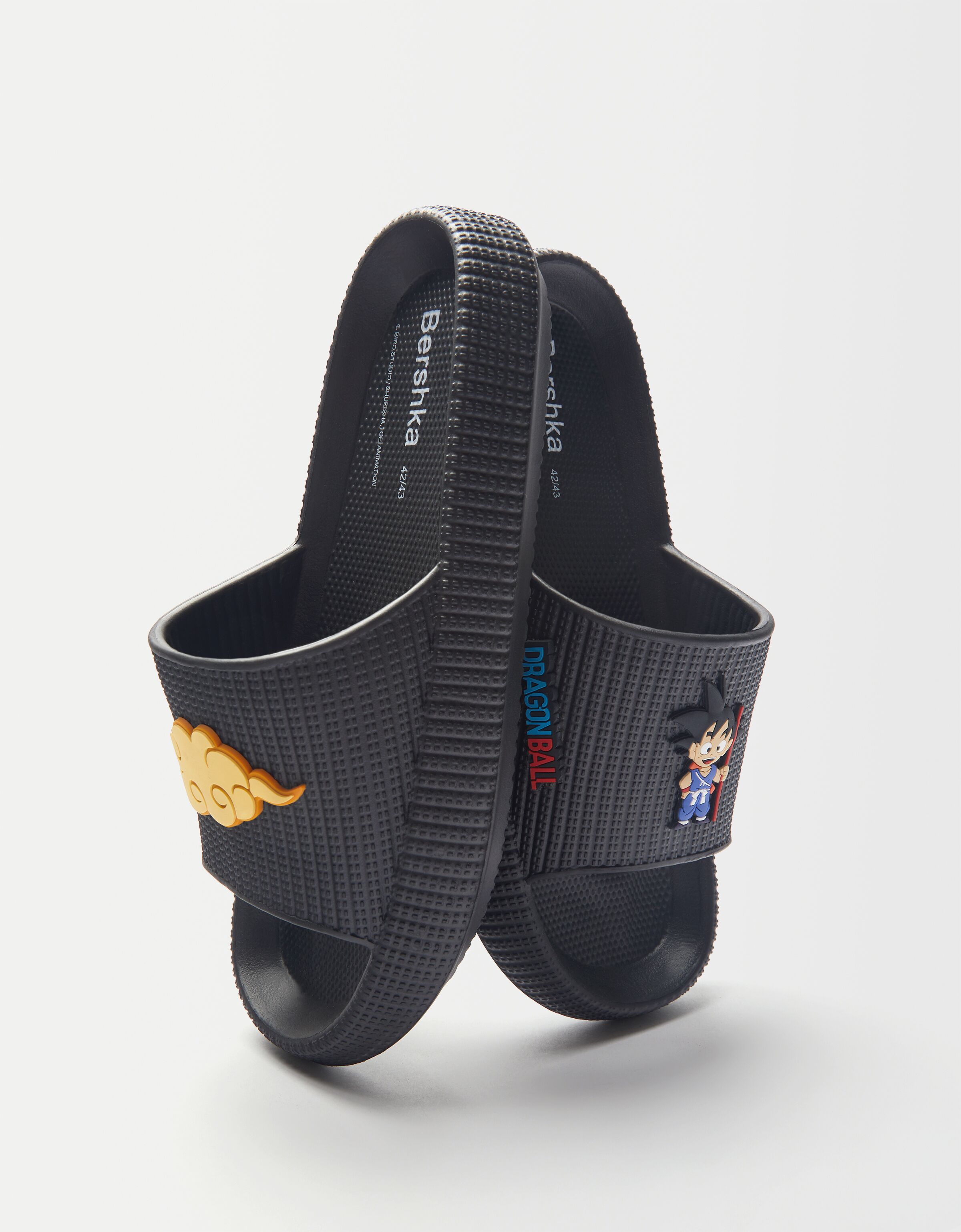 Sandalia Dragon Ball hombre - Hombre | Bershka
