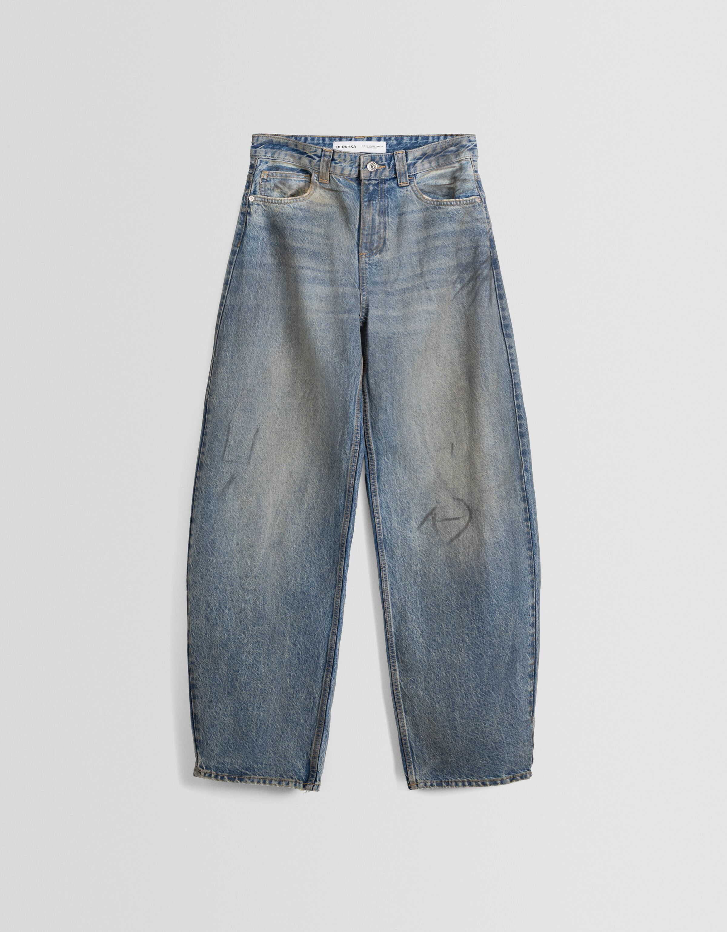 Bershka deals short jeans