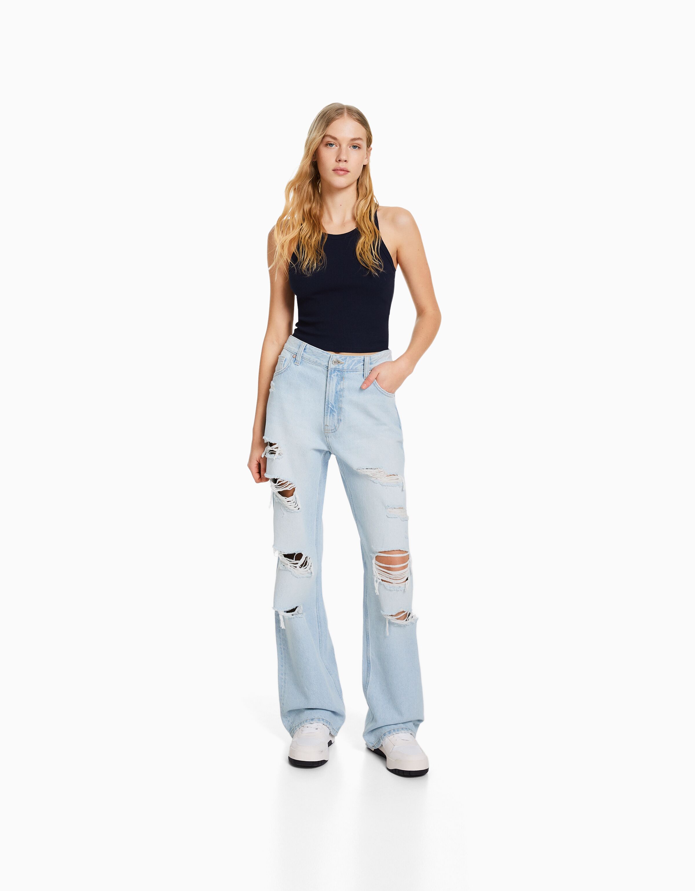 Jeans strappati ragazza bershka outlet