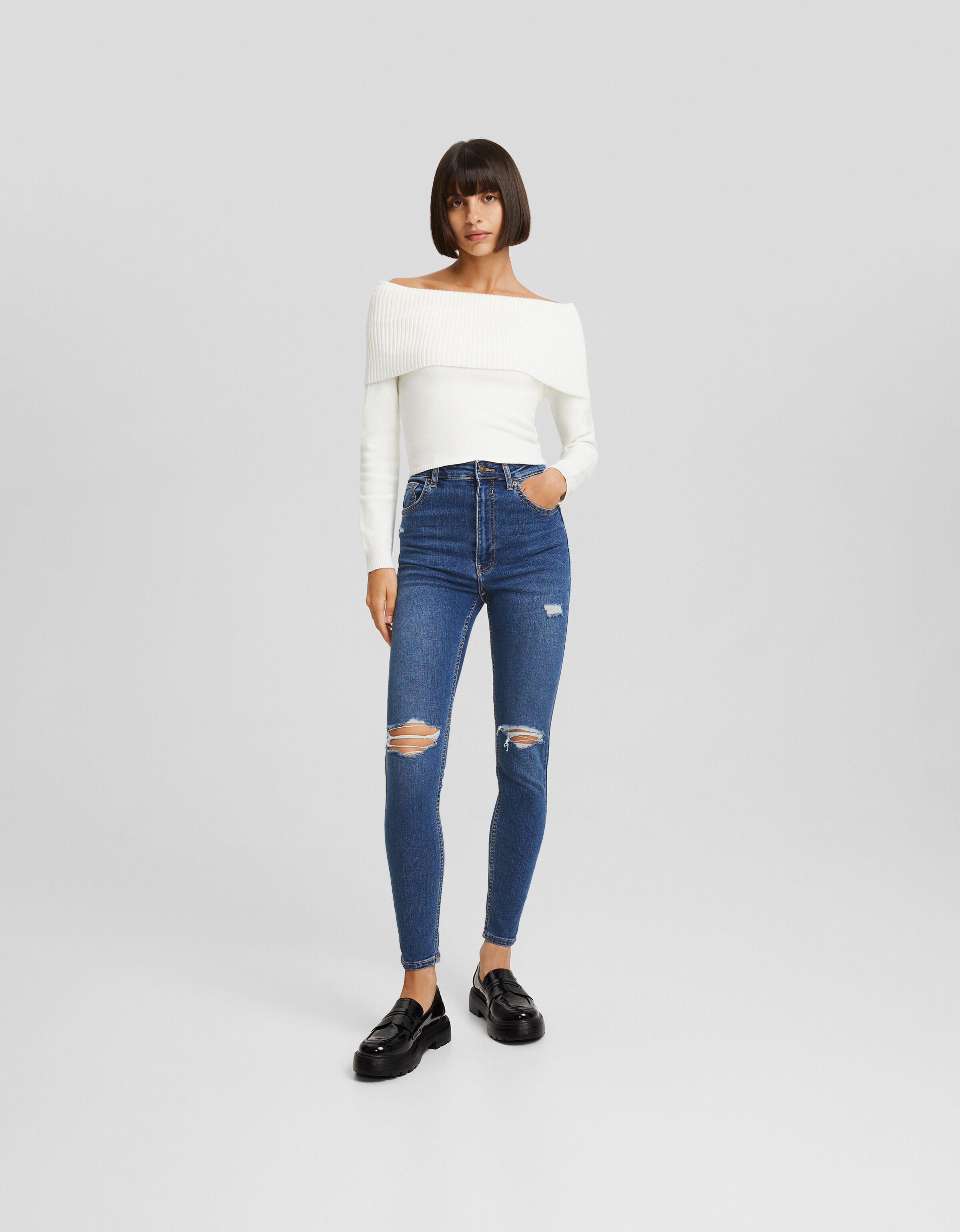 Ripped super high waist skinny jeans BSK Teen Bershka