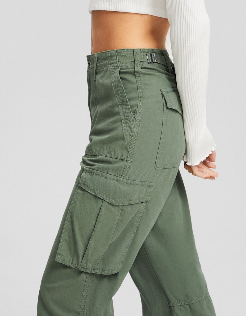 Adjustable straight fit cargo pants Women Bershka