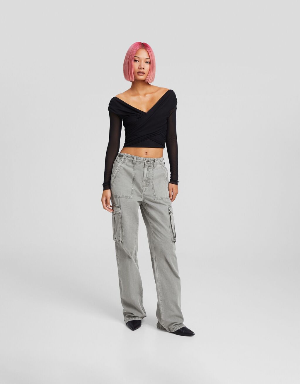 Adjustable straight fit cargo pants Women Bershka