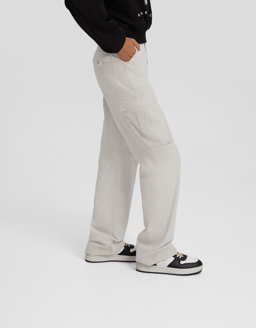 Adjustable straight fit cargo pants - BSK Teen | Bershka