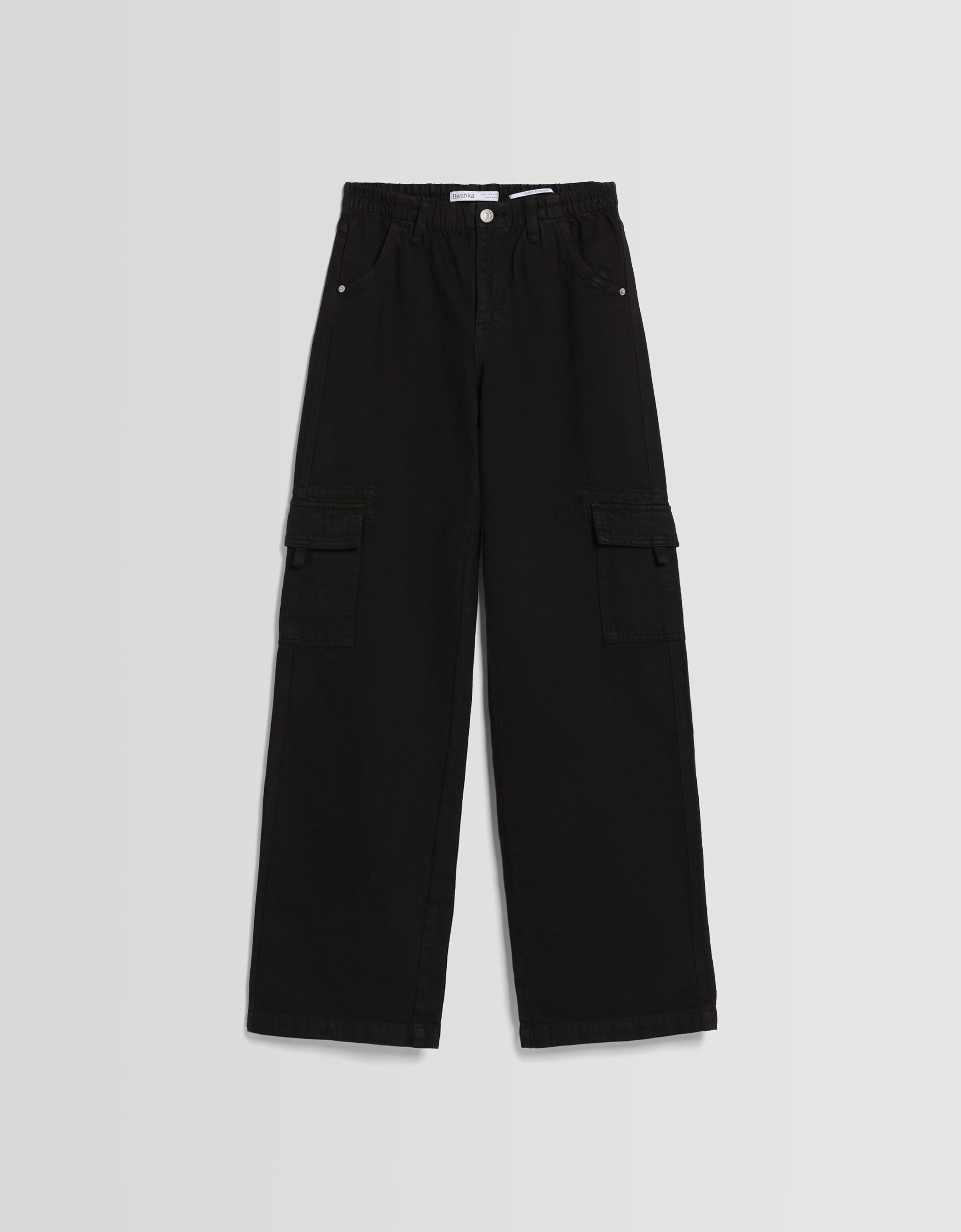Bershka black on sale cargo pants