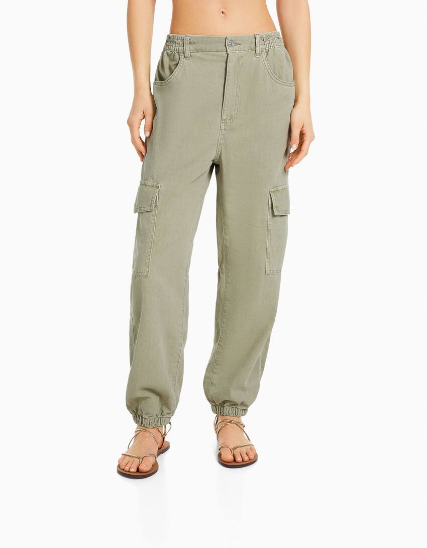 Cotton joggers with a gathered waist and pockets-Green-1