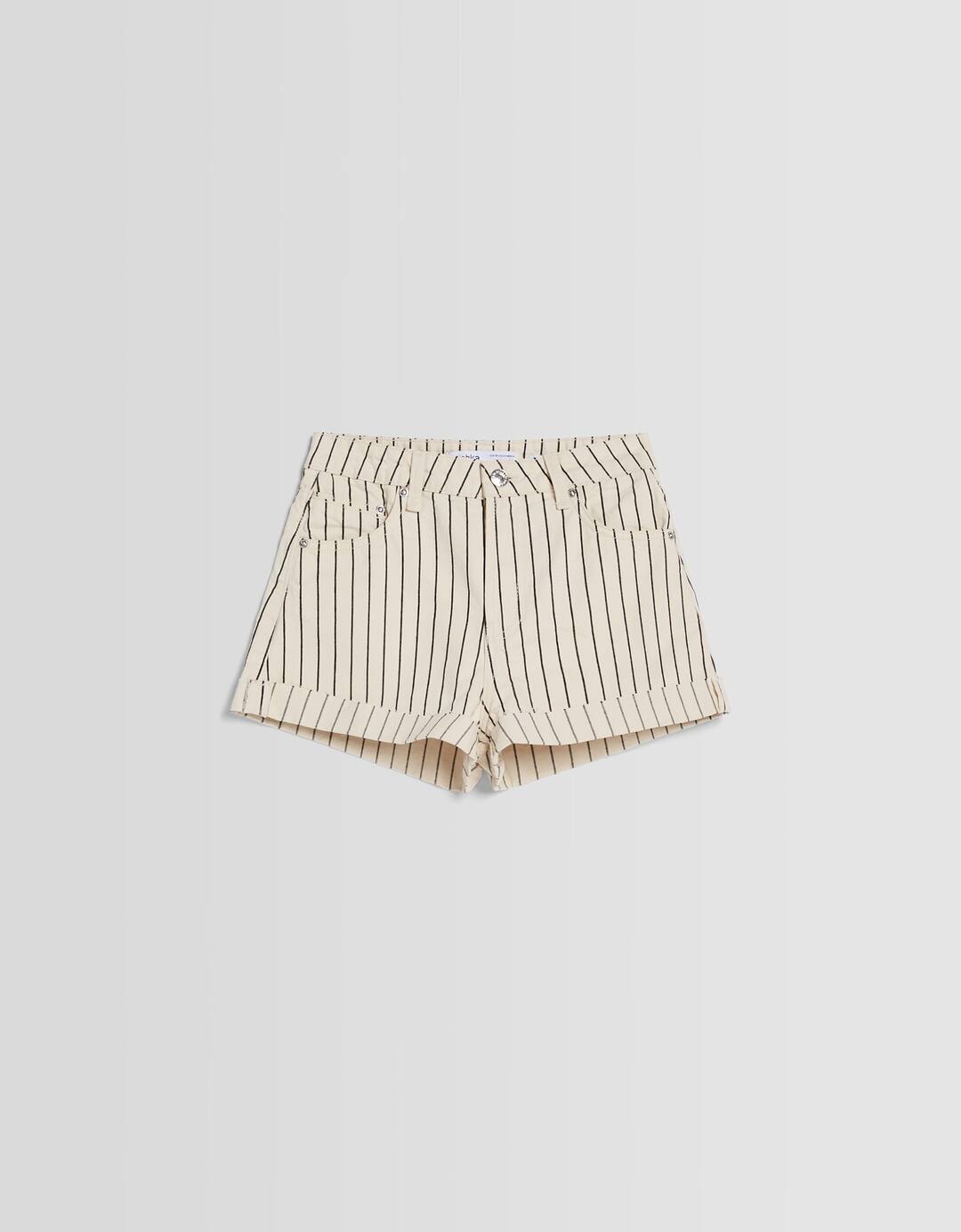 Comfort twill shorts with turn-up hems