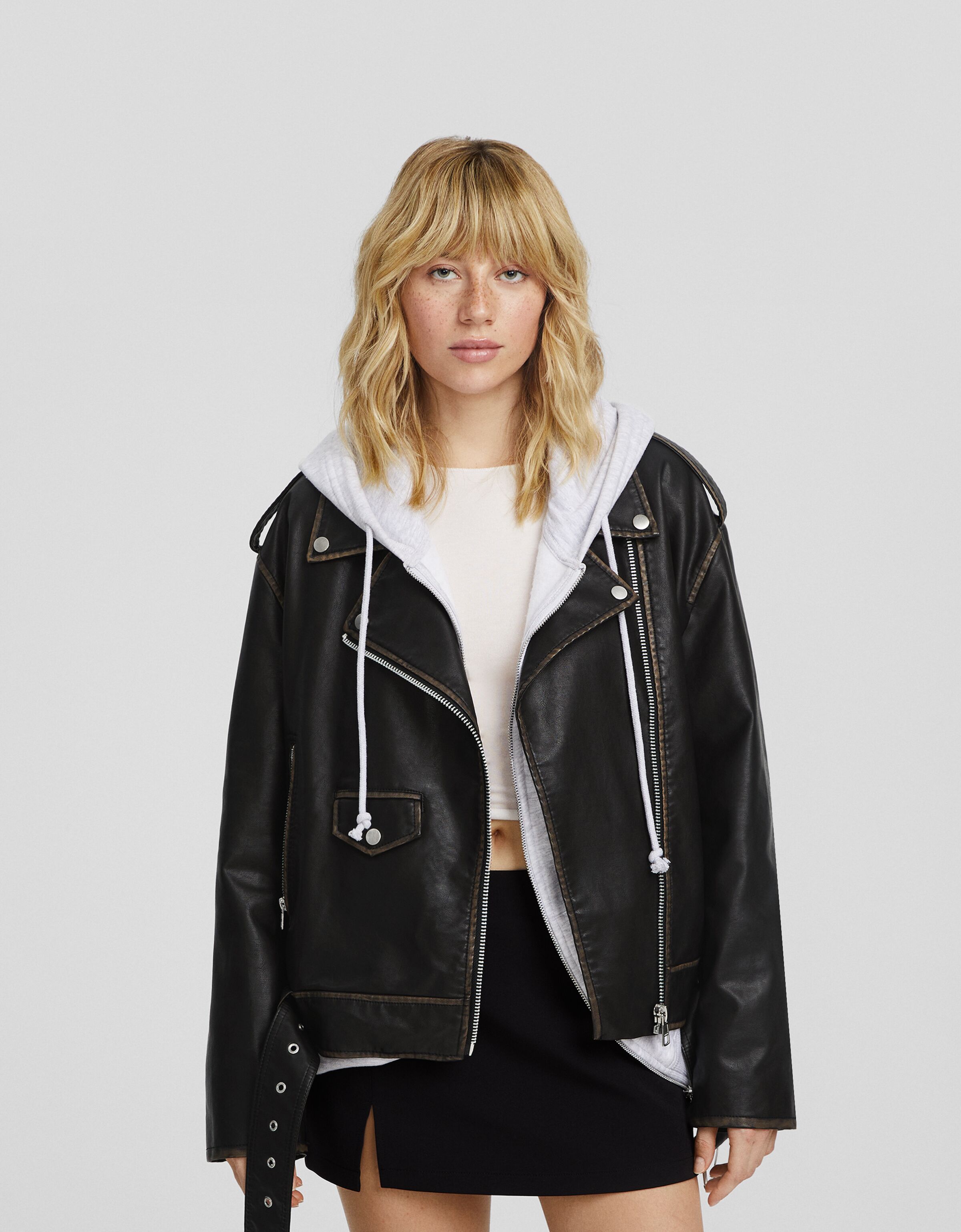 Chamarra de shop cuero bershka