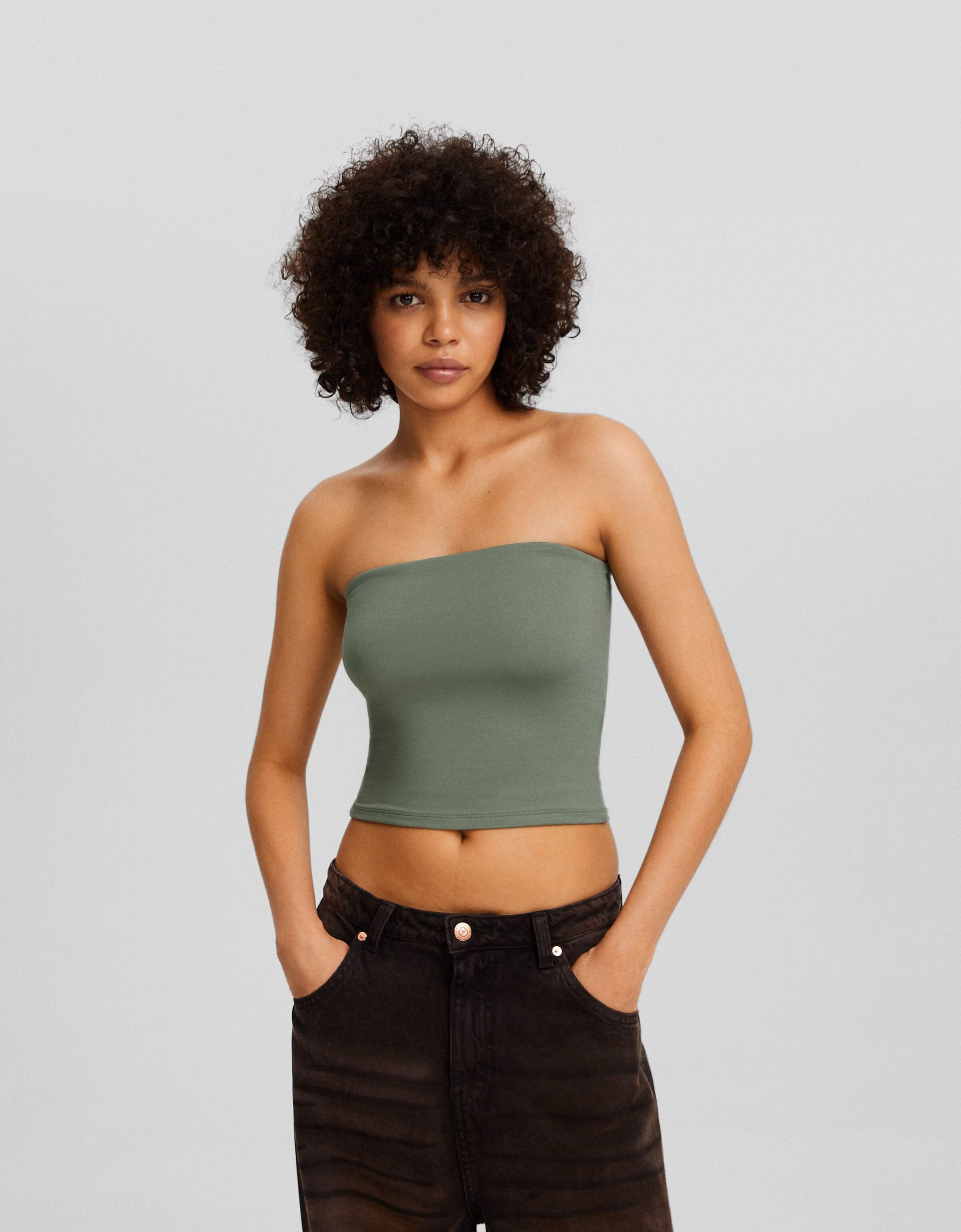 Top sin tirantes online bershka