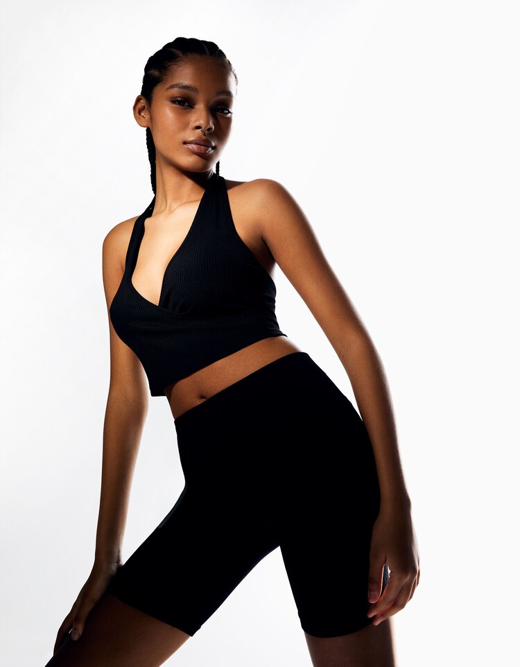 Fitilli halter yaka crop top