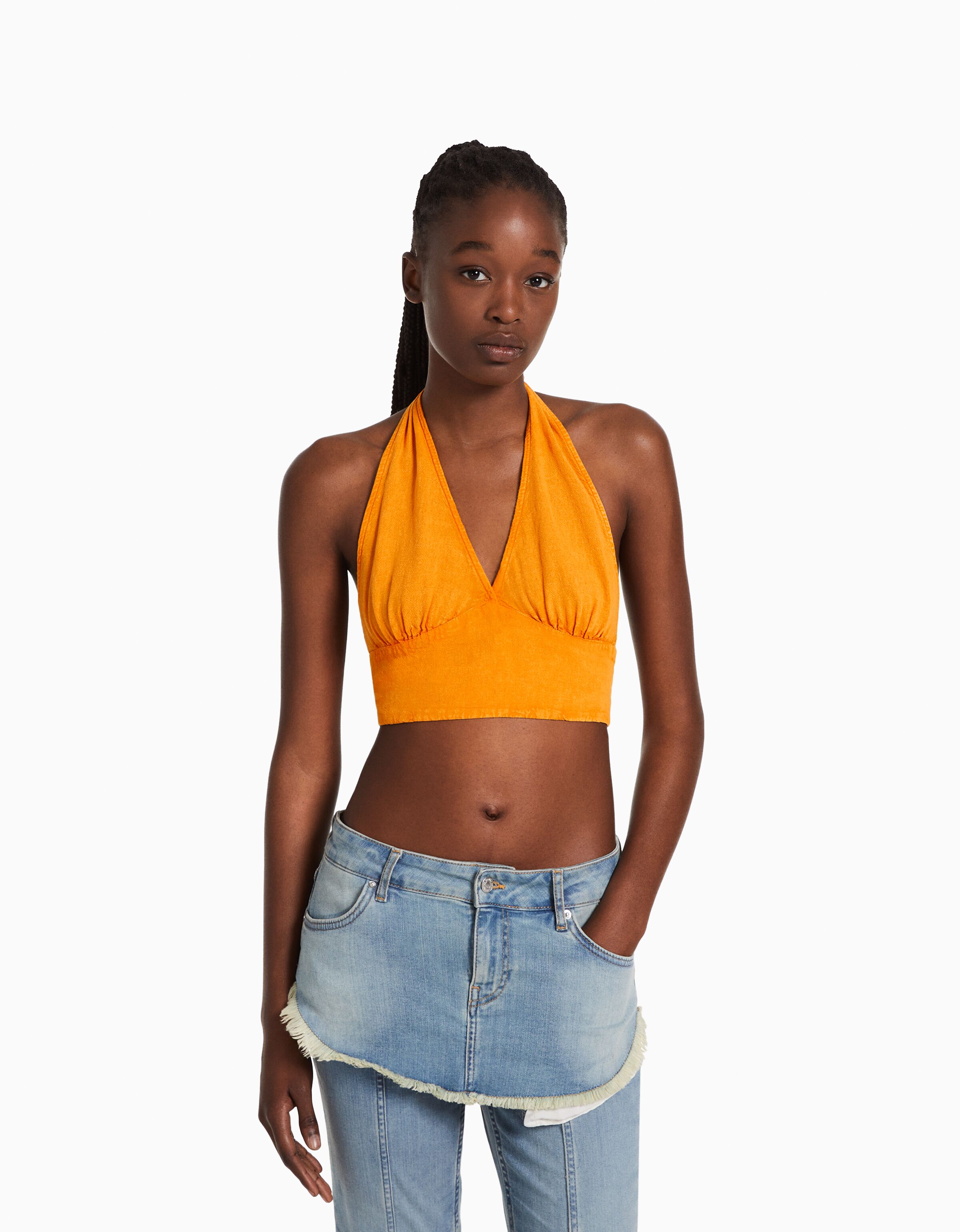 Top cropped r stico con lino Camisetas y tops Mujer Bershka