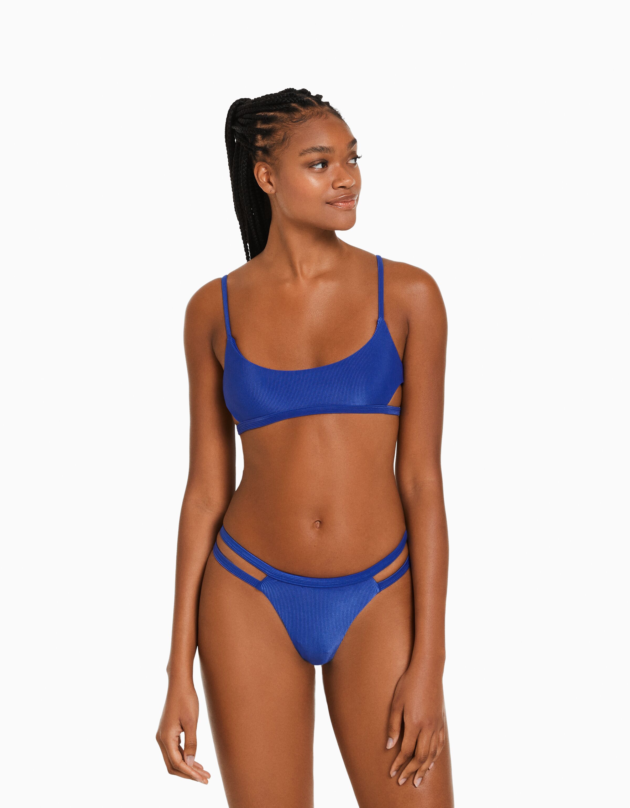 Sporty bikini top Women Bershka