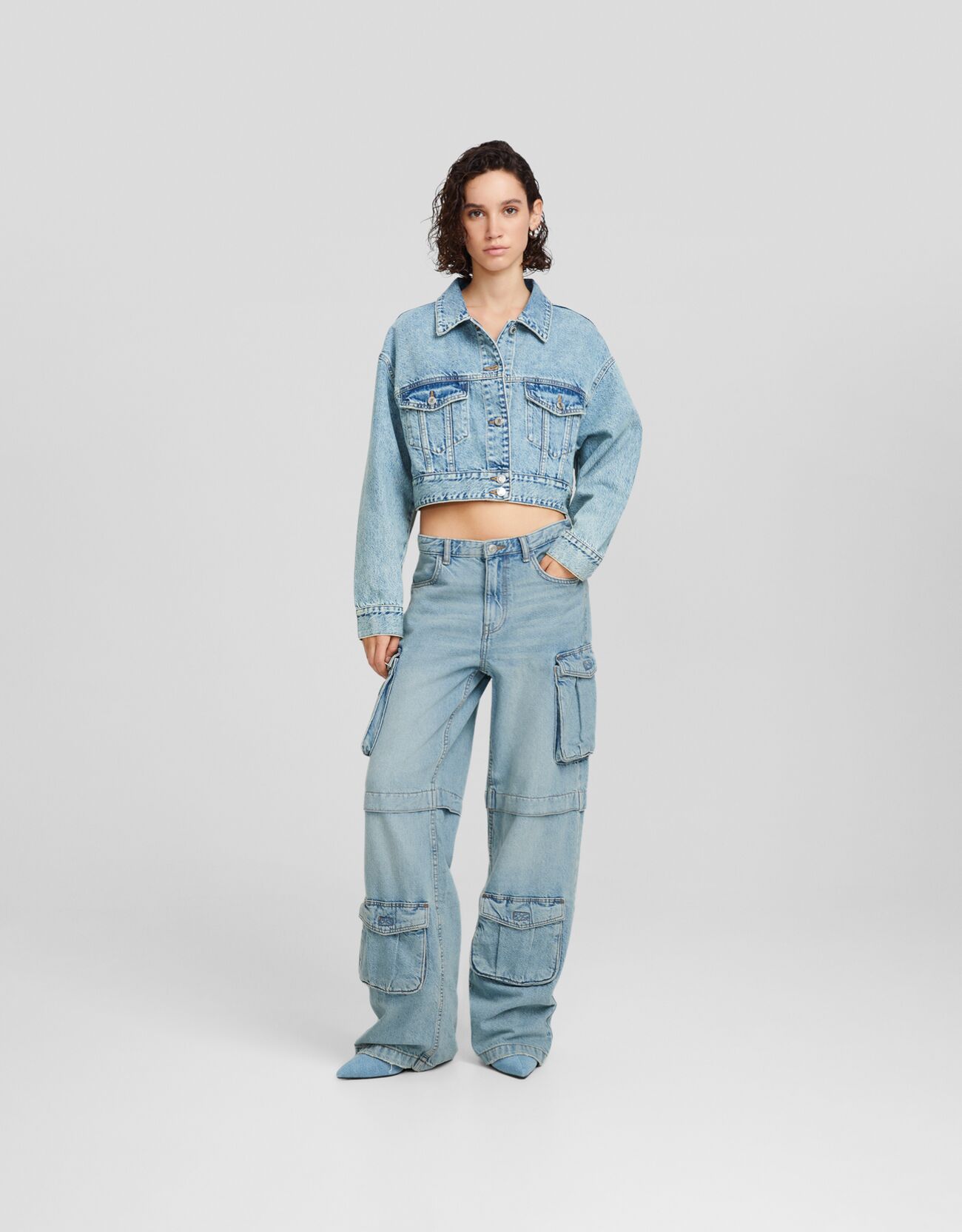 Pantaloni deals di bershka