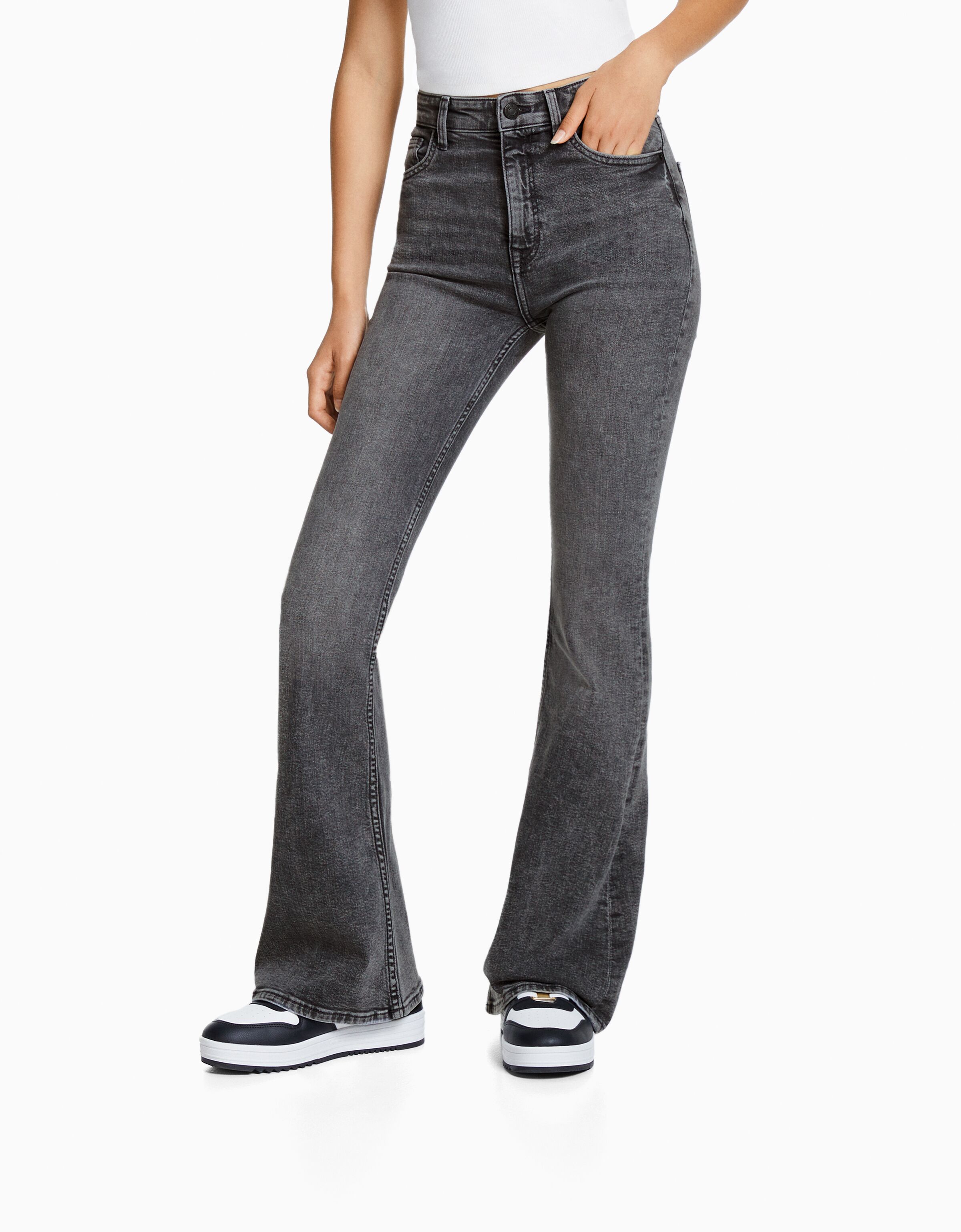 Jeans flare Mujer Bershka