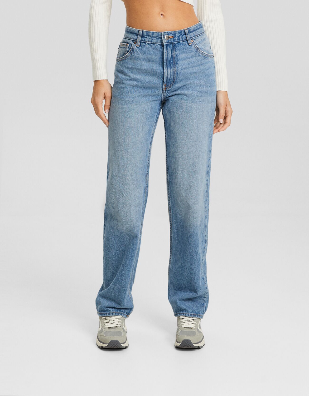 Straight cut jeans