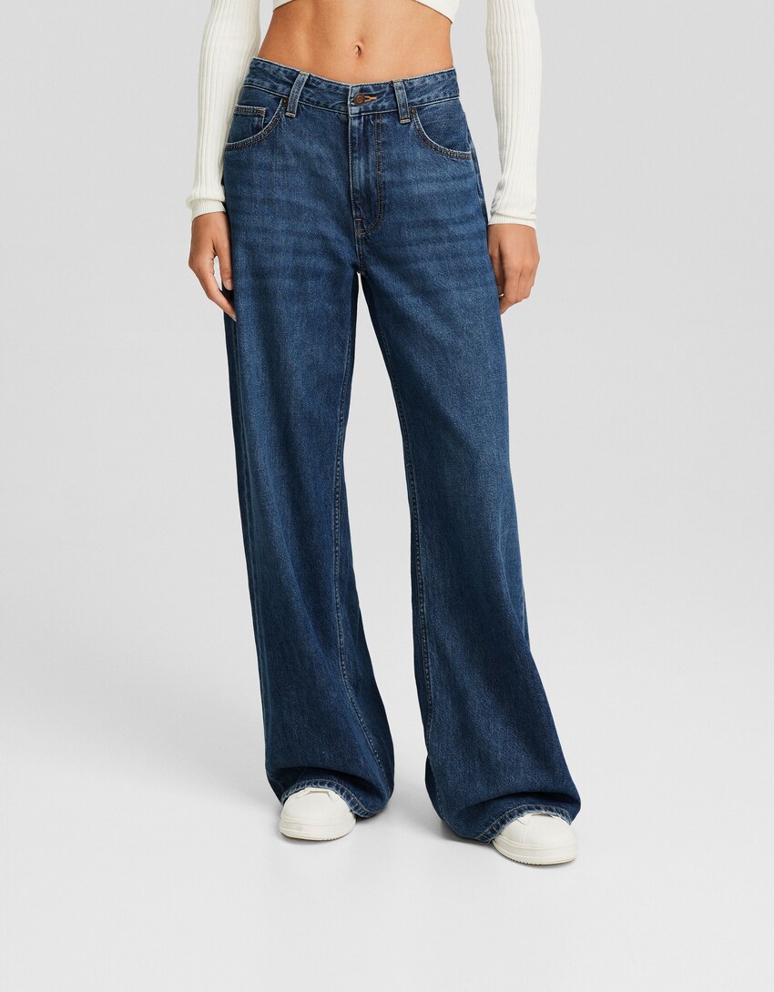 Wide-leg jeans - Women