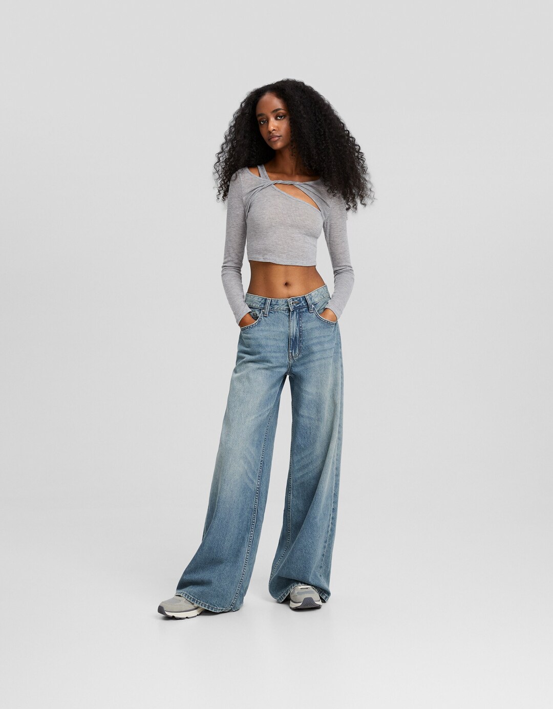 Wide leg jeans