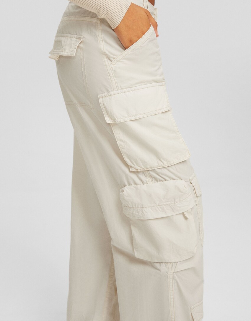 Multi-pocket poplin pants-Off white-3