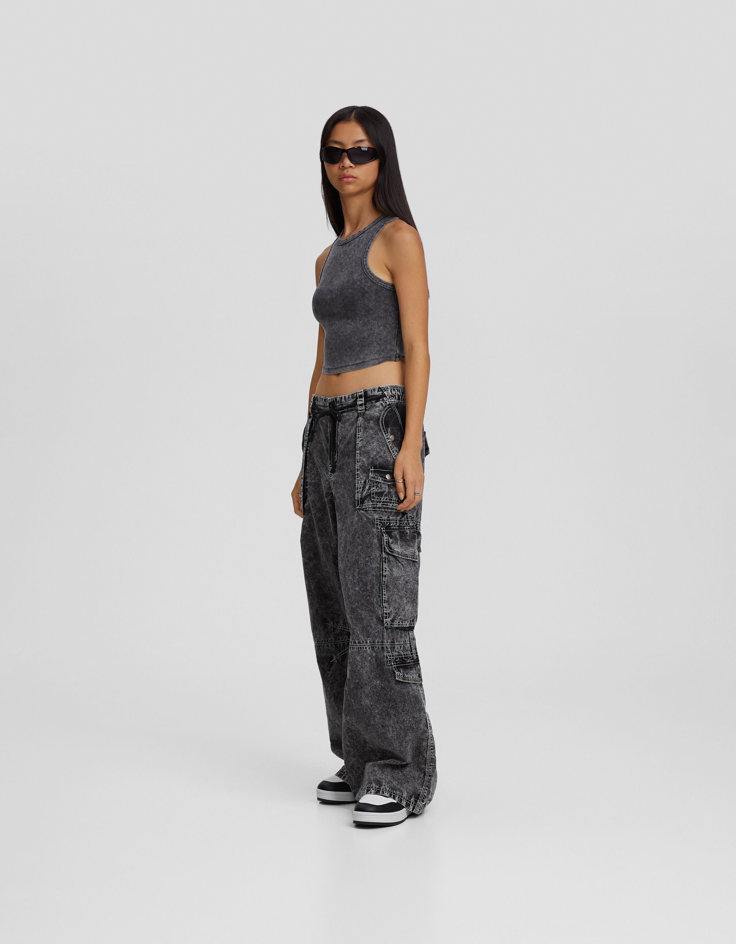 Pantaloni discount ciclista bershka
