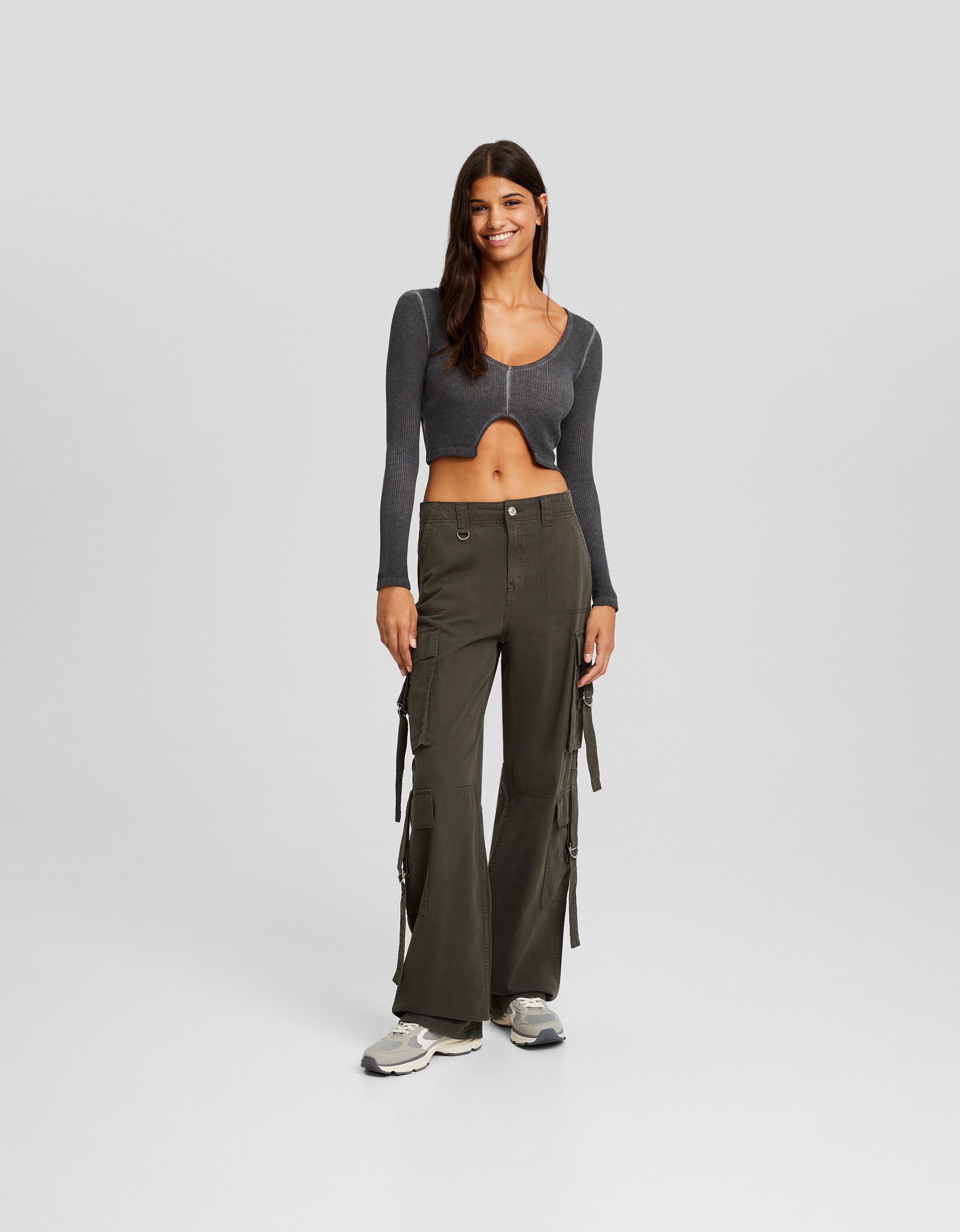 Bershka store cargo trousers