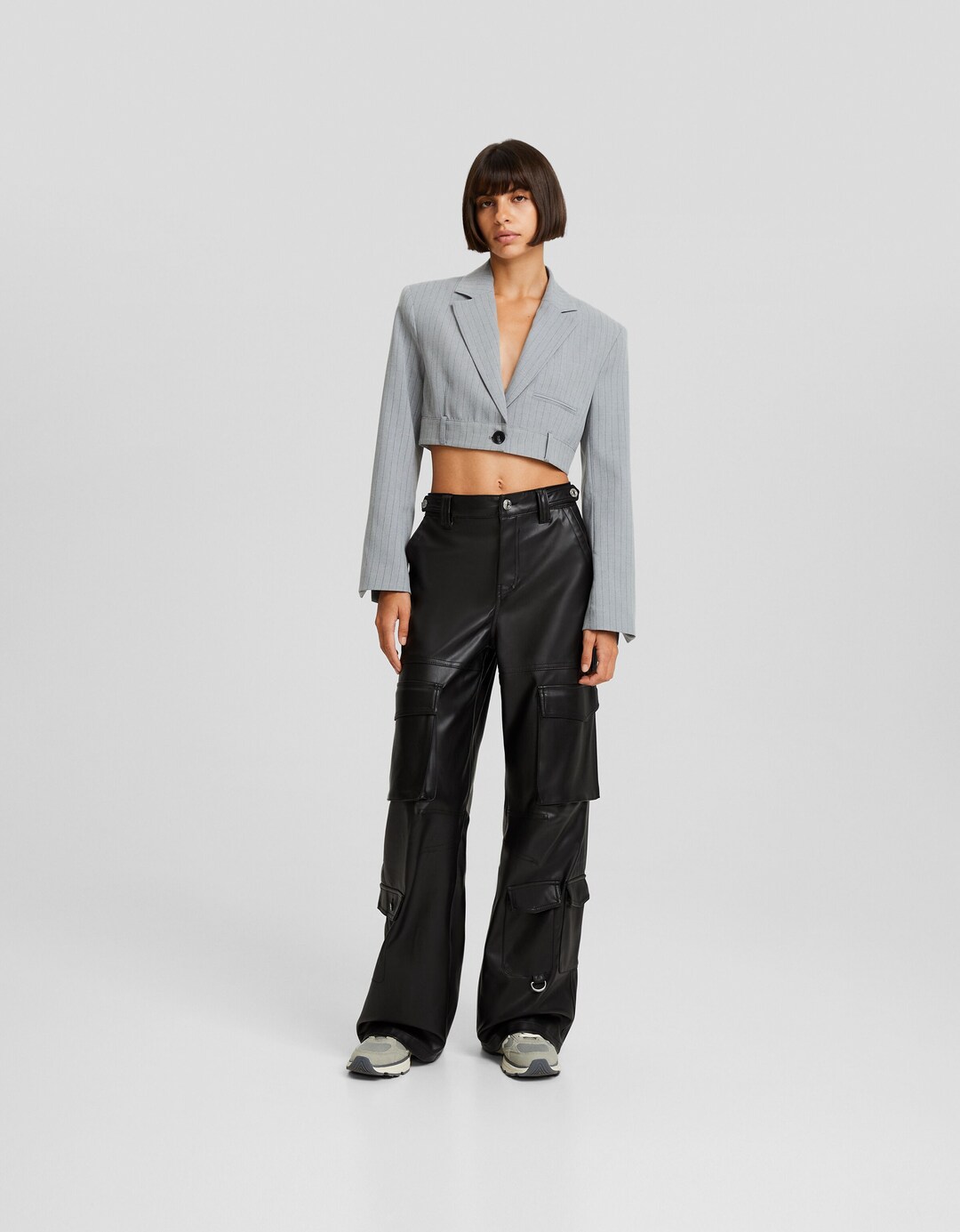 Pantalon cargo similicuir multipoches