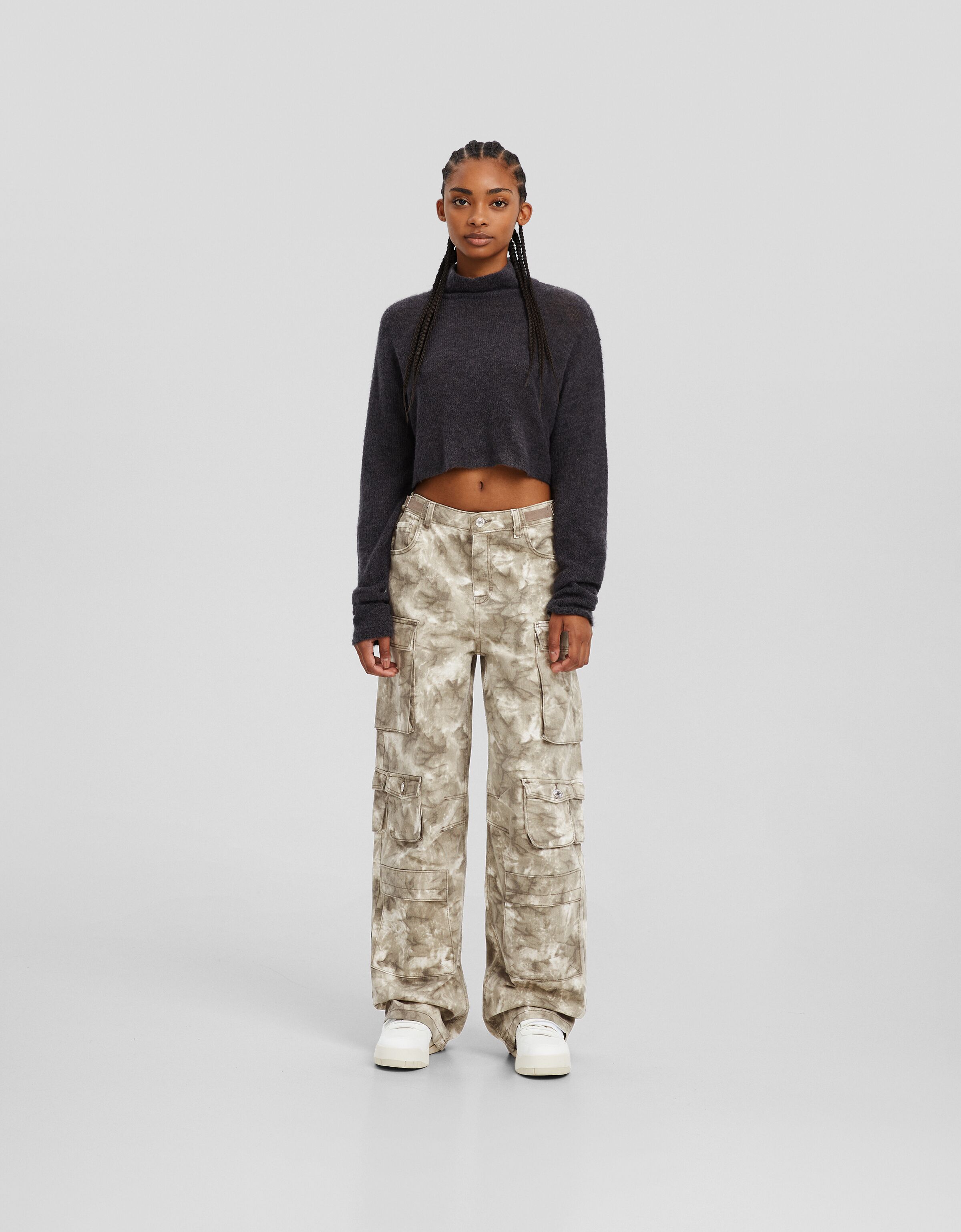 Pantaloni cargo militari bershka clearance