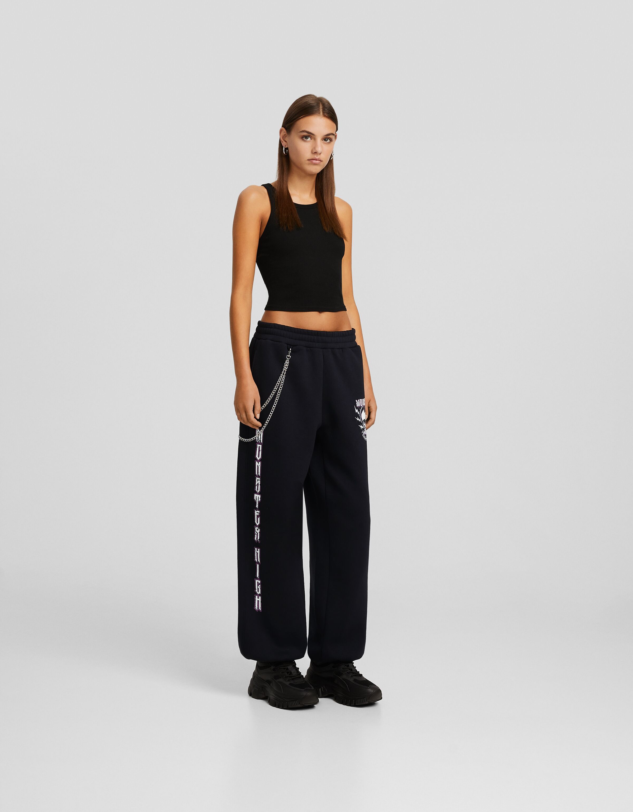 Pantalones de bershka online con cadena