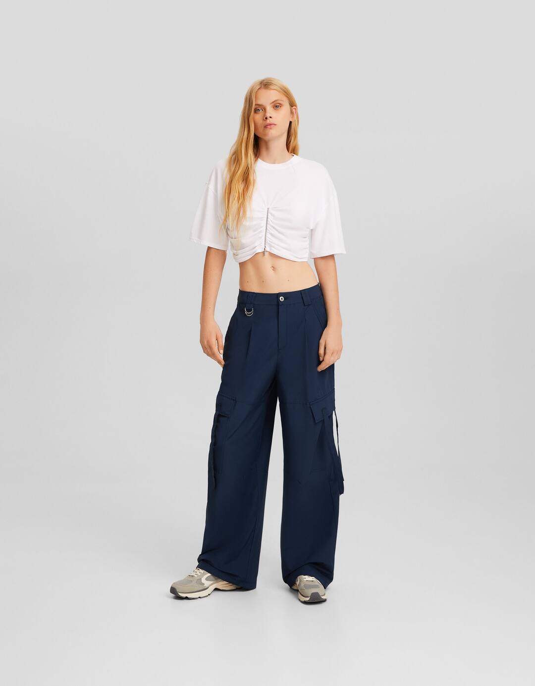 Balloon fit cotton blend trousers with straps