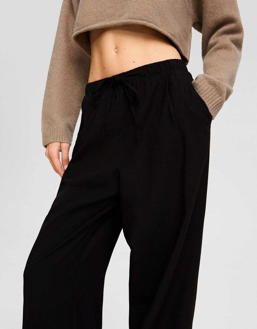 Wide-leg tailored fit trousers with drawstring-Black-3